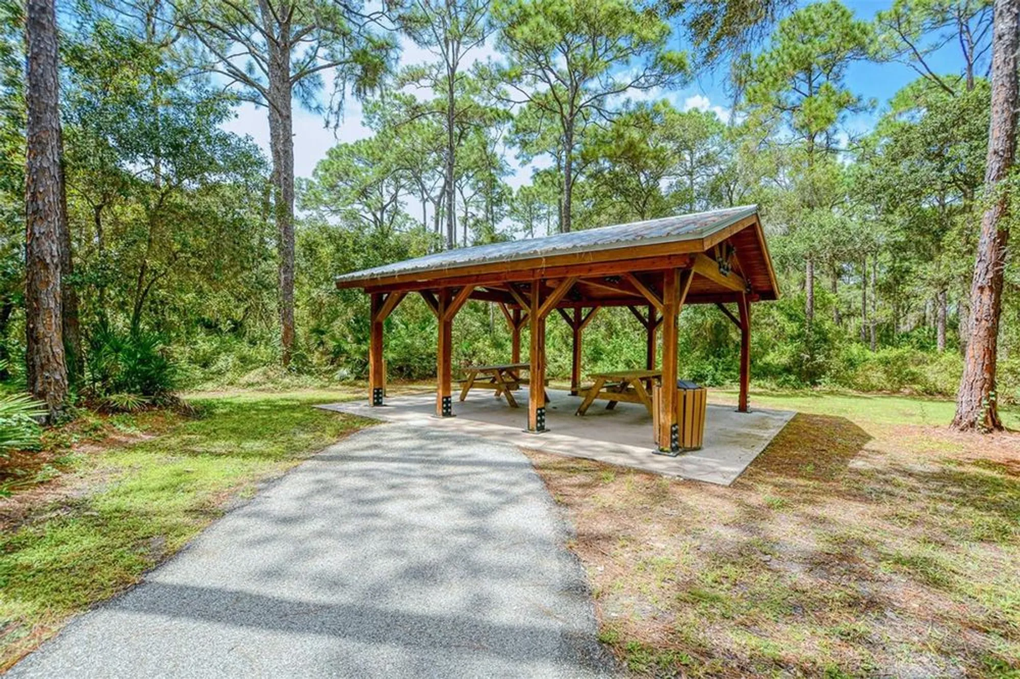 Property Slideshow image 53 of 74 | 4160 mackay falls ter, Sarasota, FL, 34243