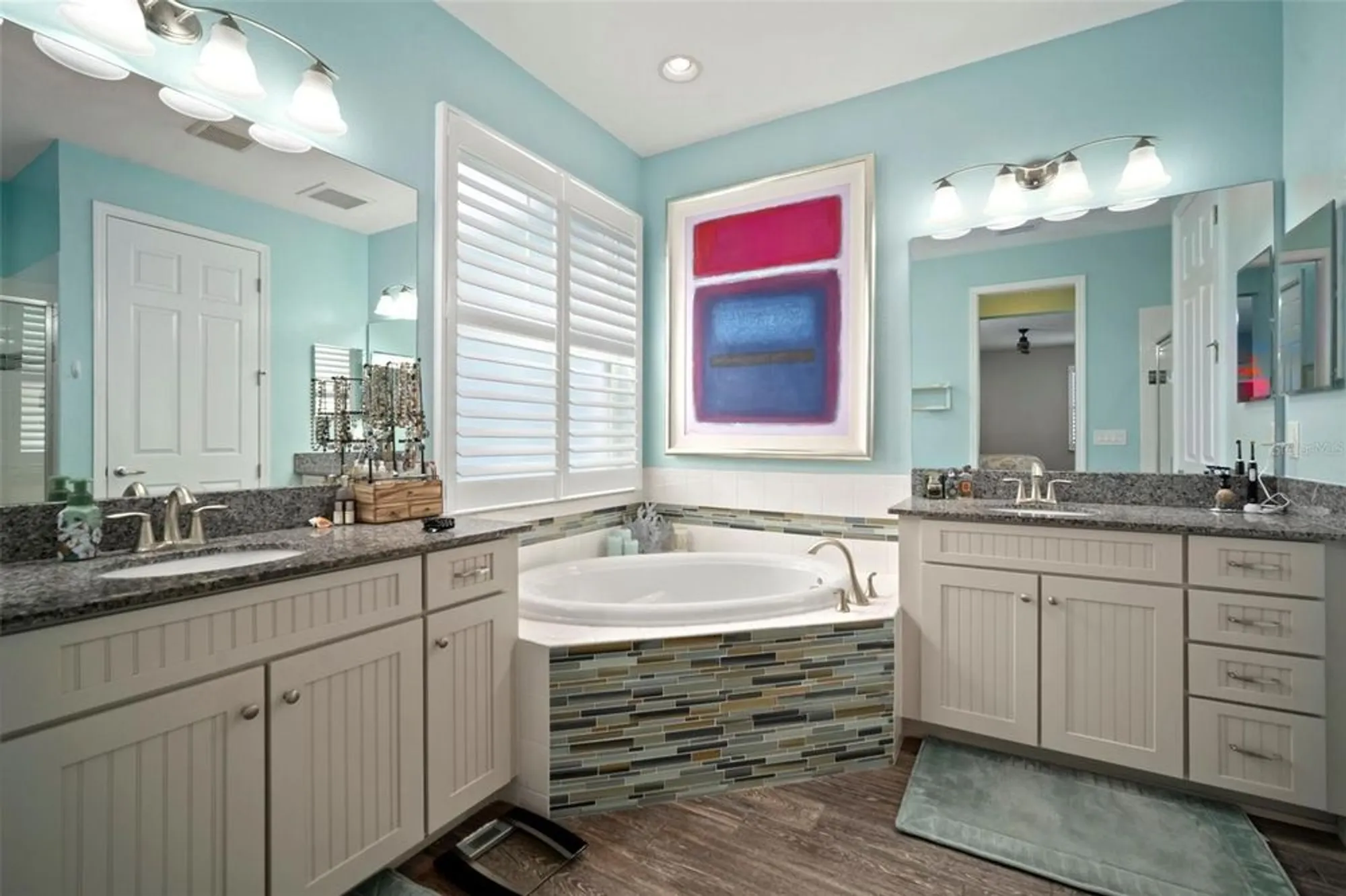 Property Slideshow image 34 of 94 | 5125 admiral pointe dr, Apollo Beach, FL, 33572