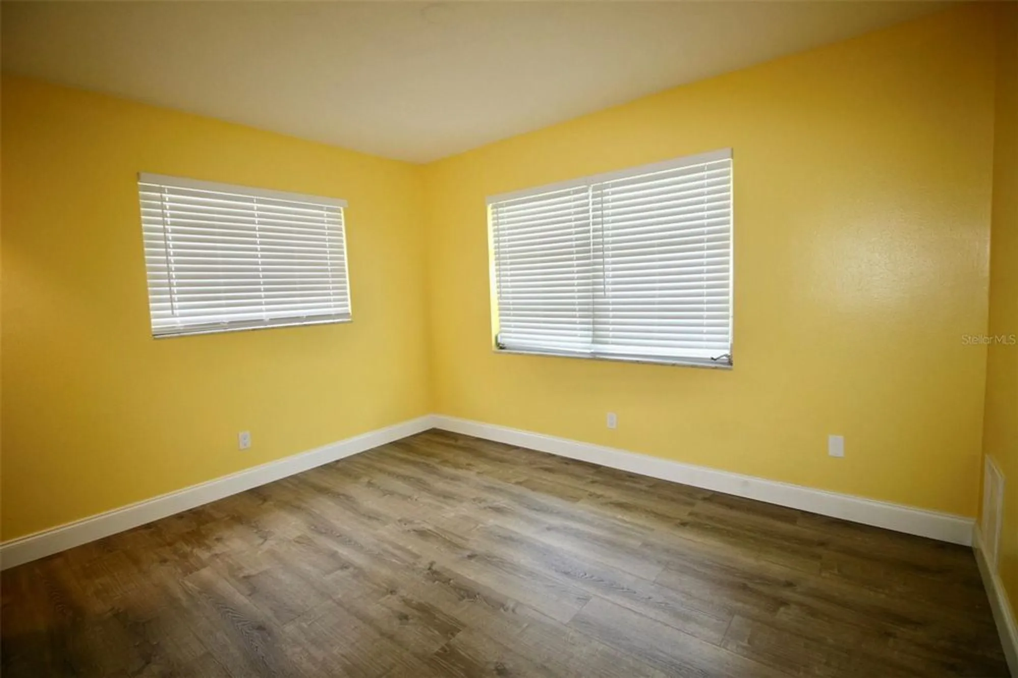 Property Slideshow image 28 of 47 | 3643 mainlands blvd, Pinellas Park, FL, 33782