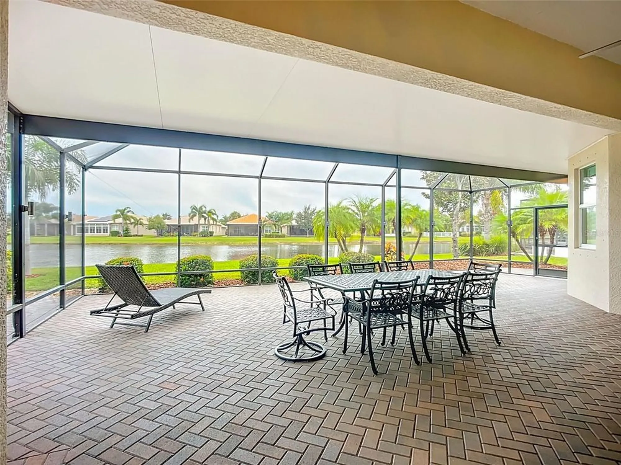 Property Slideshow image 42 of 75 | 15909 cape coral dr, Wimauma, FL, 33598