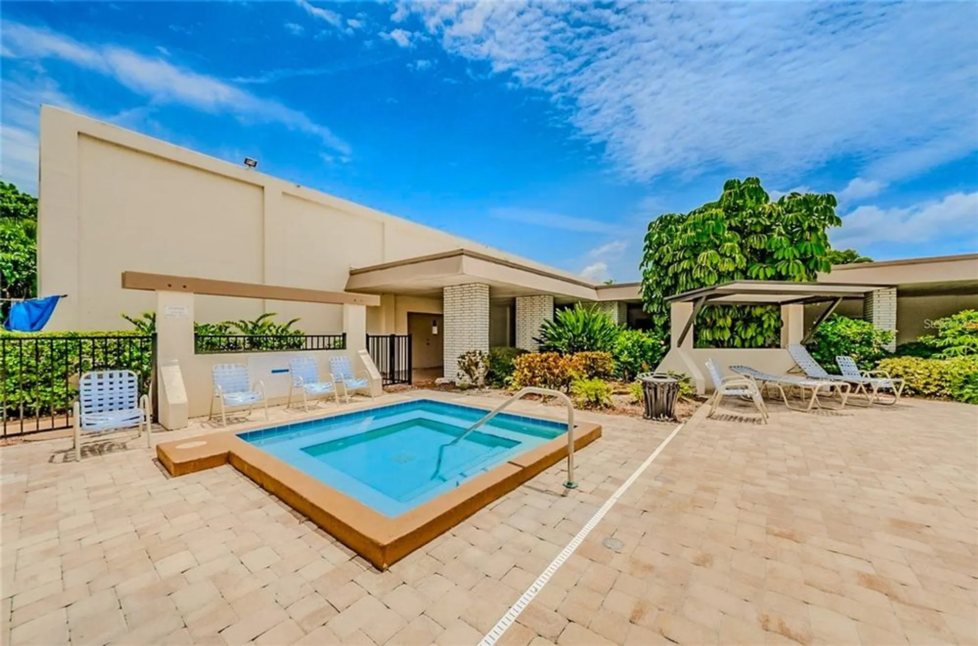 Property Slideshow image 53 of 72 | 5660 80th st n unit a303, St Petersburg, FL, 33709