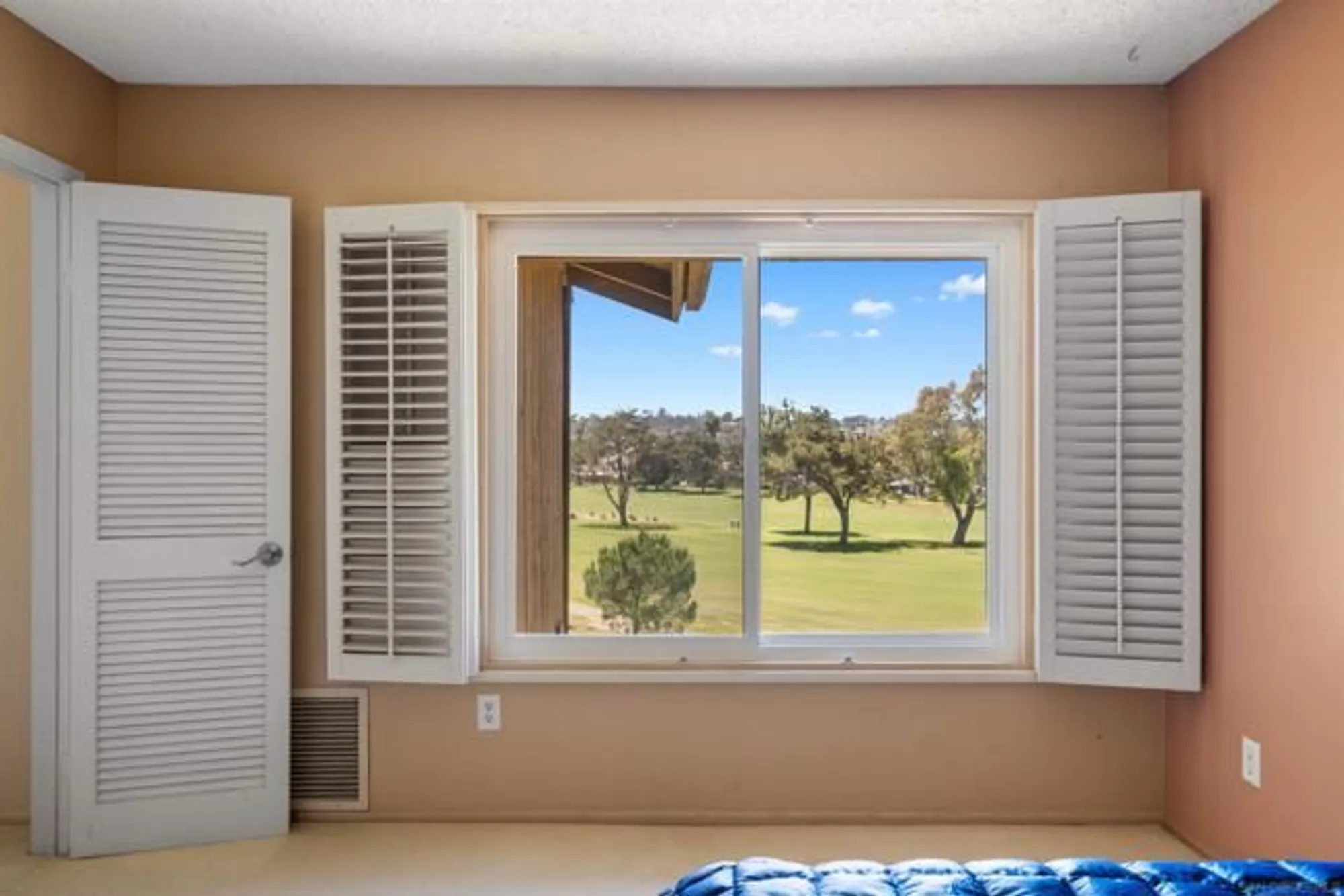 Property Slideshow image 27 of 50 | 1940 fairway circle dr, San Marcos, CA, 92078