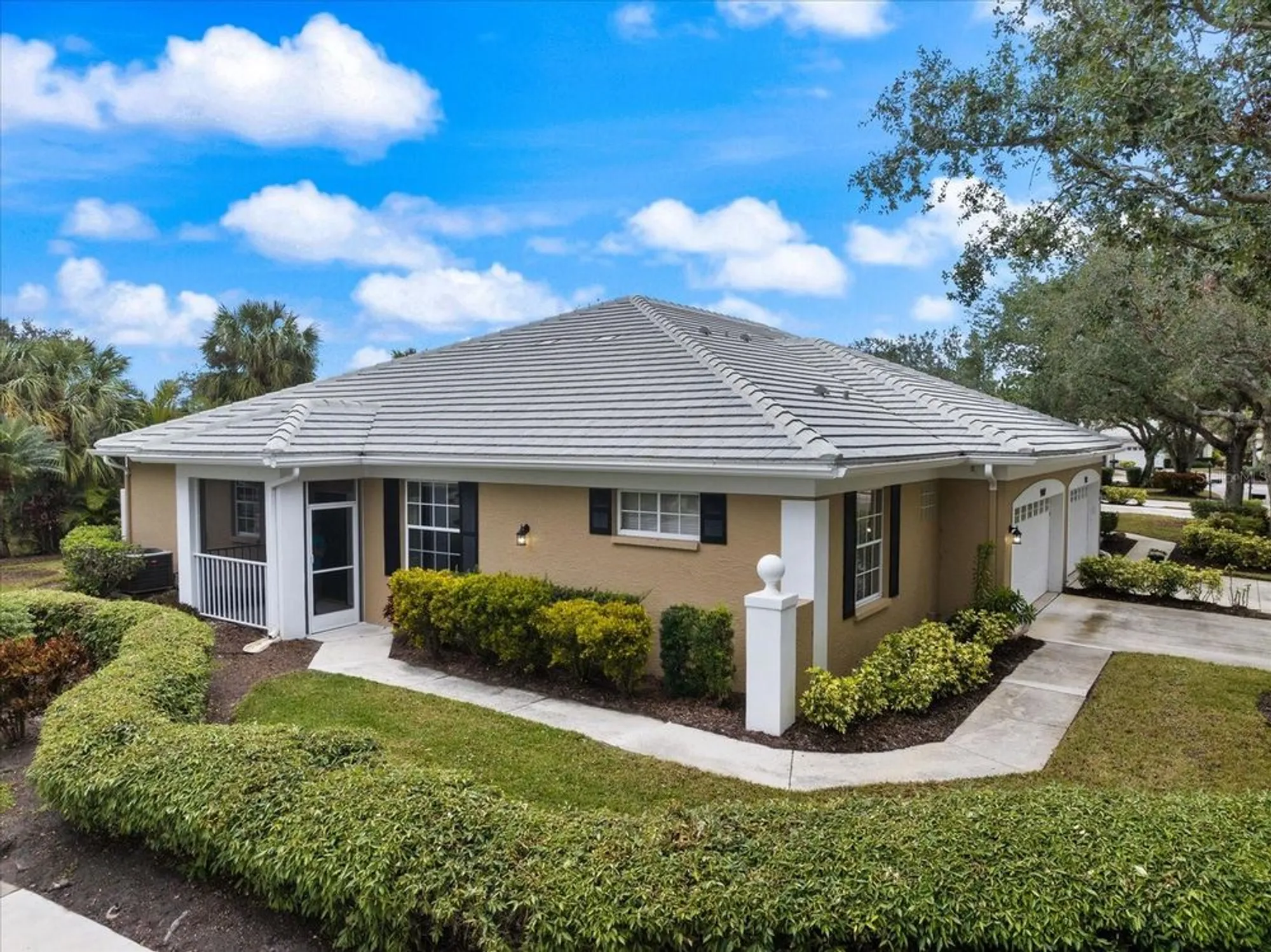 Property Slideshow image 24 of 40 | 900 paisley ct 1, Venice, FL, 34293