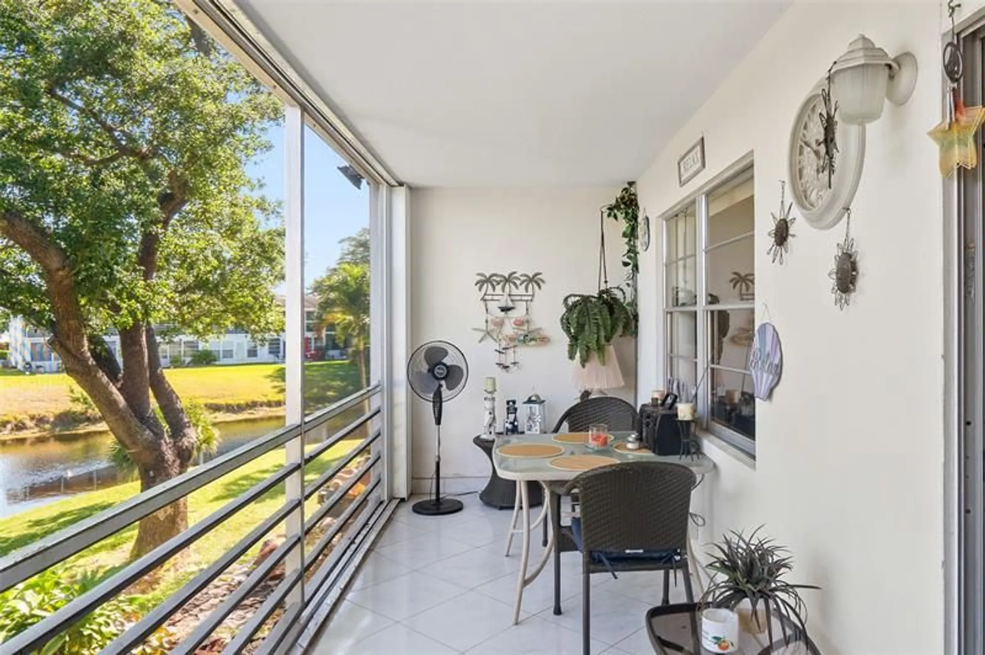 Property Slideshow image 20 of 35 | 2058 newport n # 2058, Deerfield Beach, FL, 33442