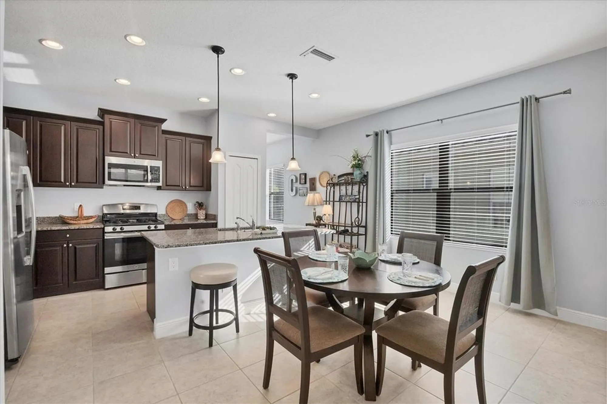 Property Slideshow image 12 of 51 | 13008 deep blue pl, Bradenton, FL, 34211