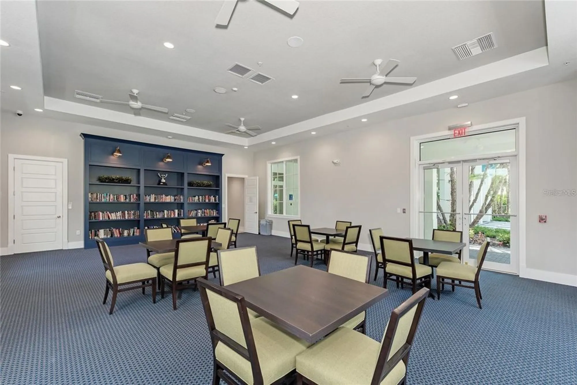 Property Slideshow image 73 of 92 | 21353 holmes cir, Venice, FL, 34293