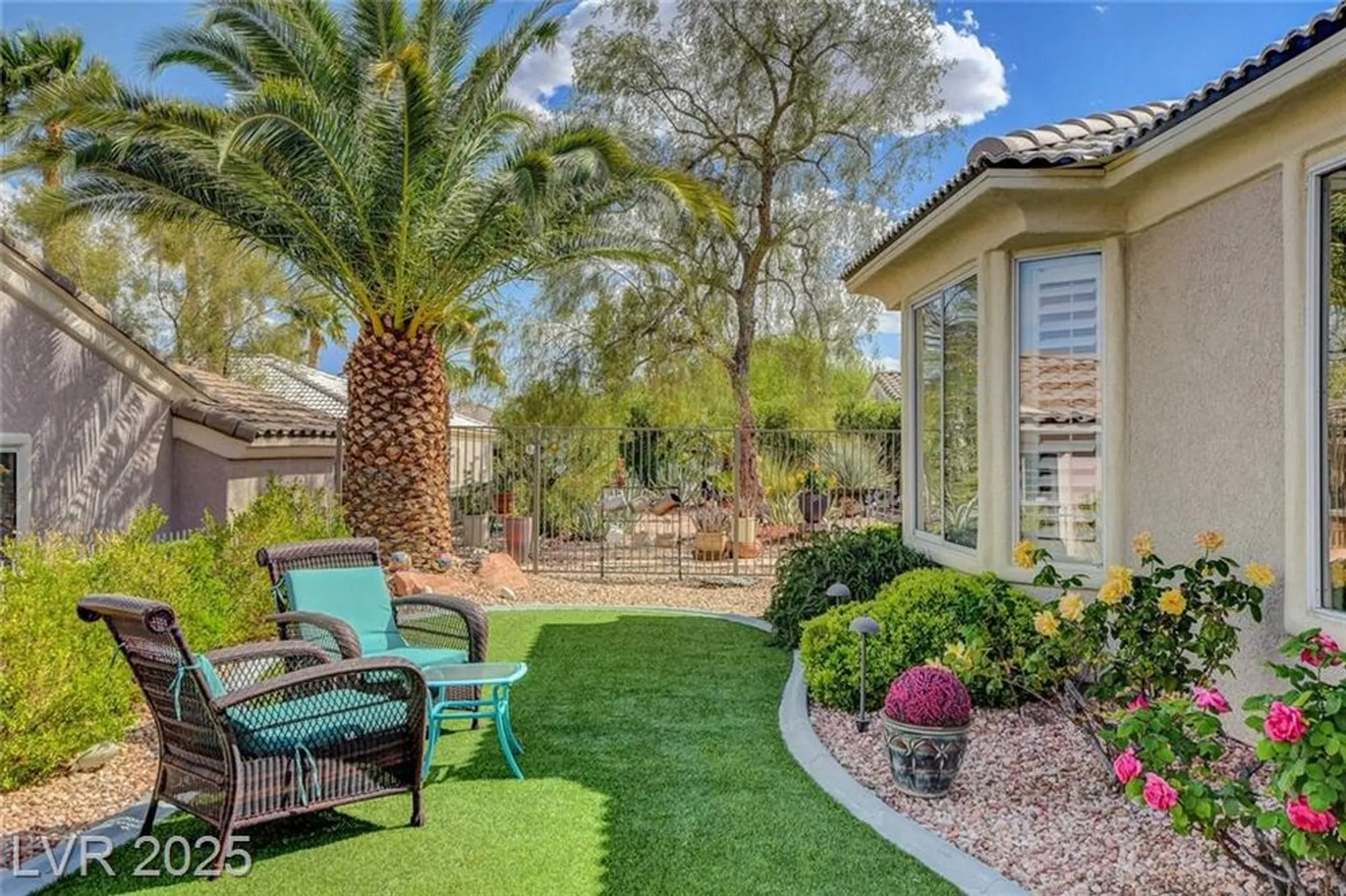 Property Slideshow image 13 of 48 | 4134 riva de tierra ln, Las Vegas, NV, 89135