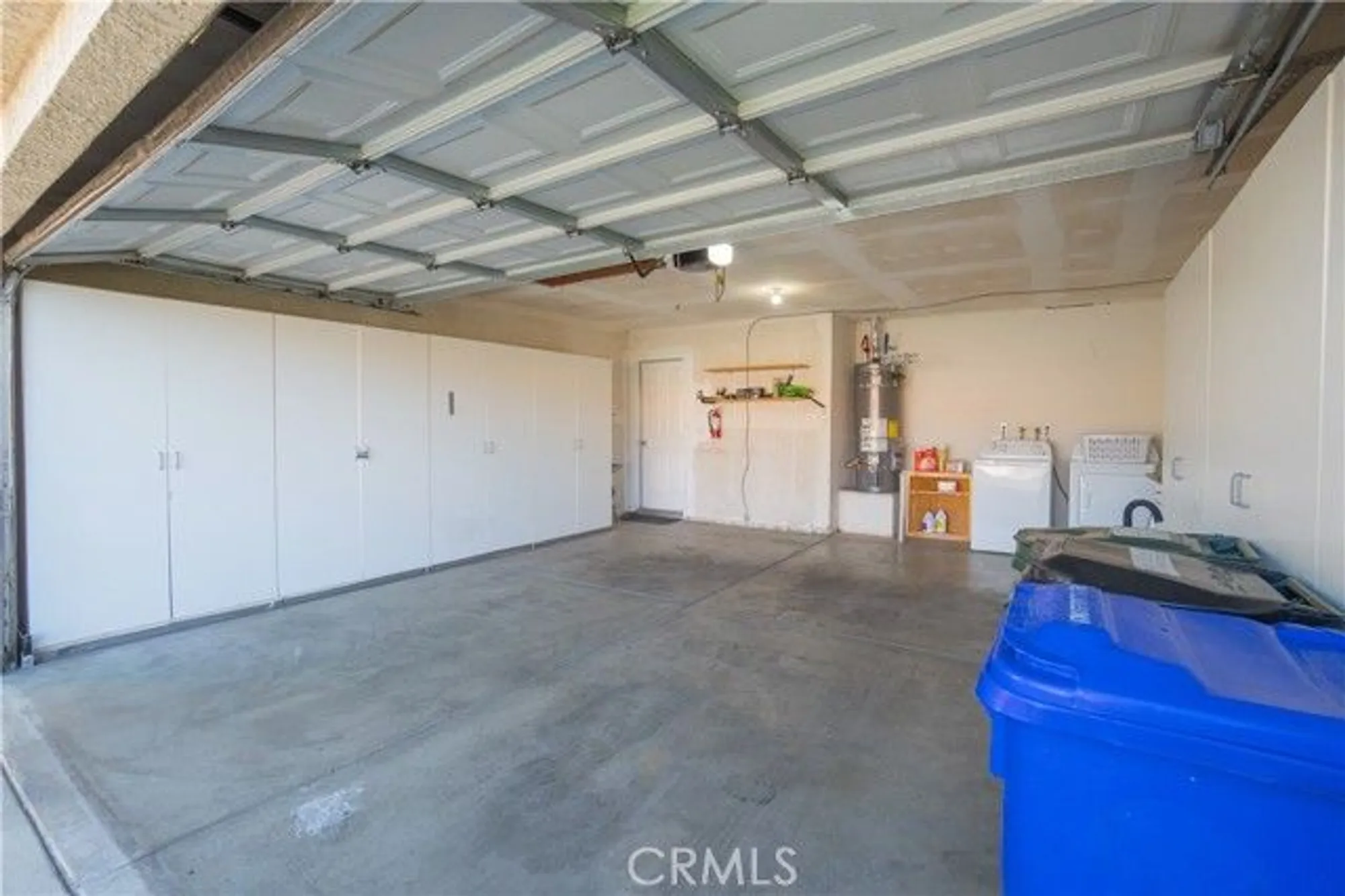 Property Slideshow image 17 of 27 | 19078 stoddard way, Apple Valley, CA, 92308