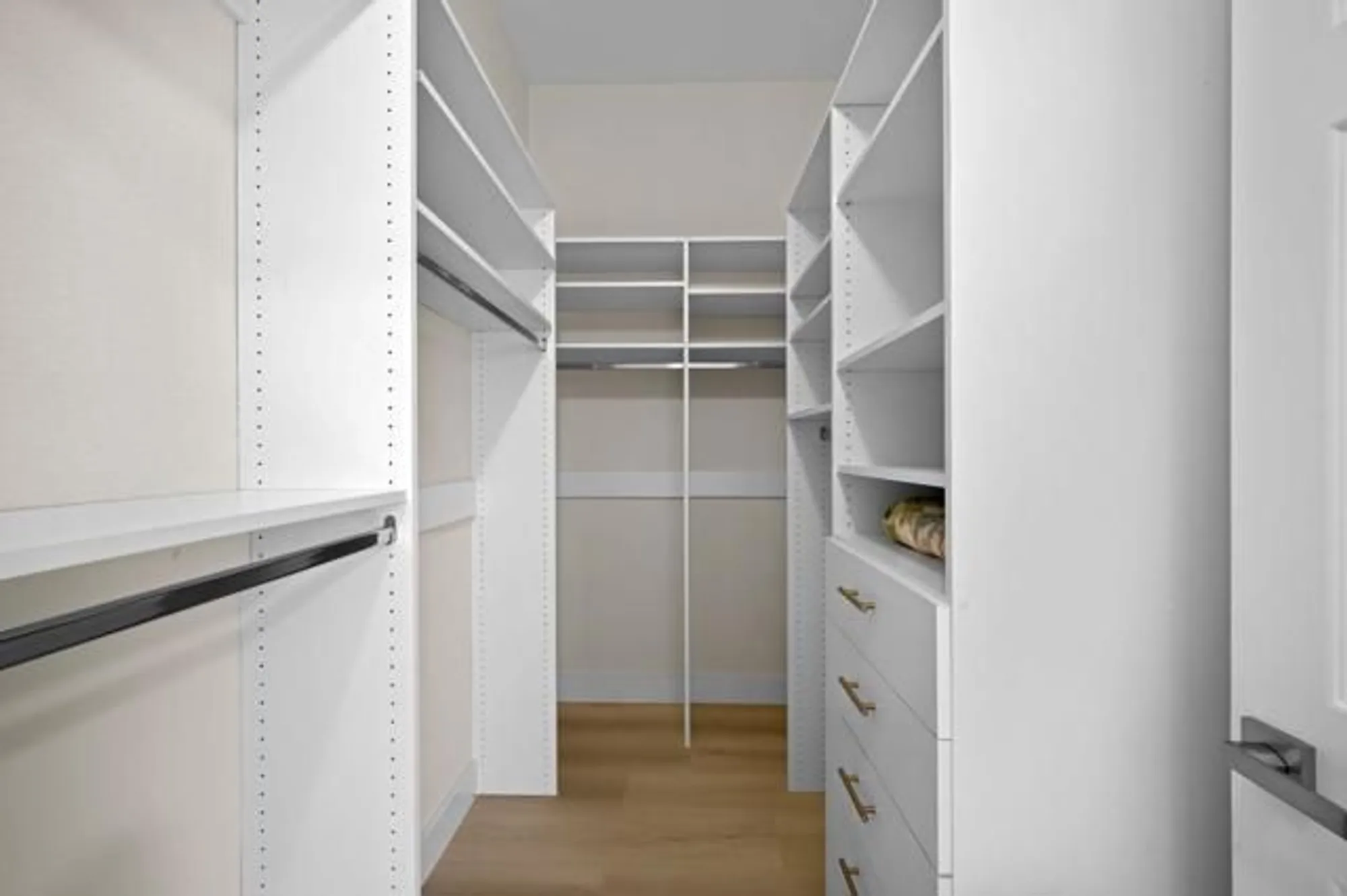 Property Slideshow image 28 of 62 | 44397 royal lytham dr, Indio, CA, 92201