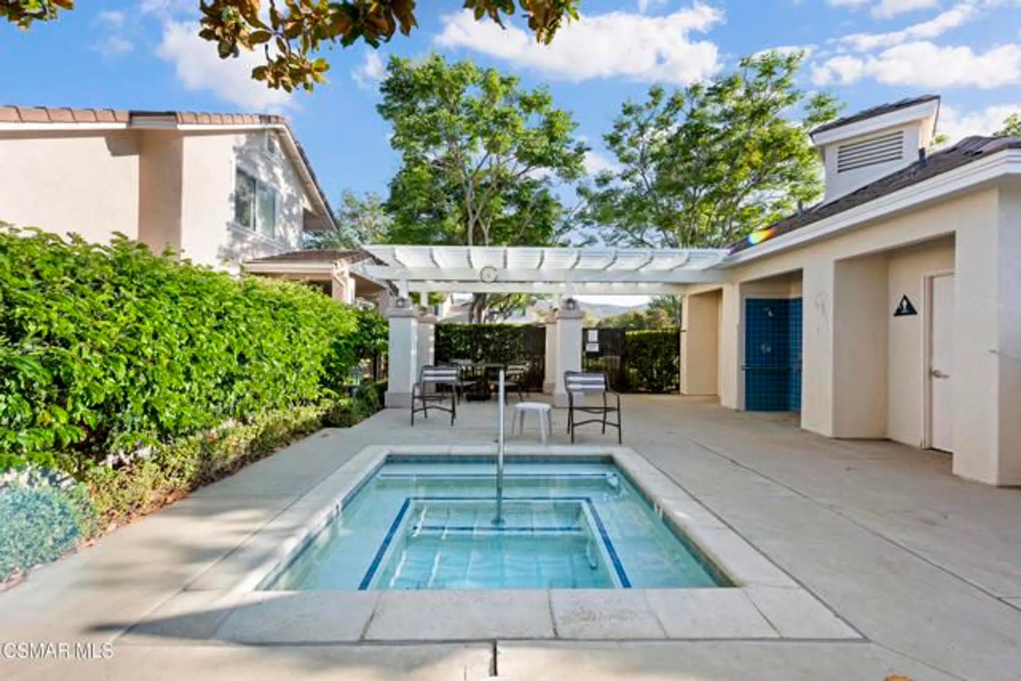 Property Slideshow image 31 of 38 | 2059 tulip ave, Simi Valley, CA, 93063