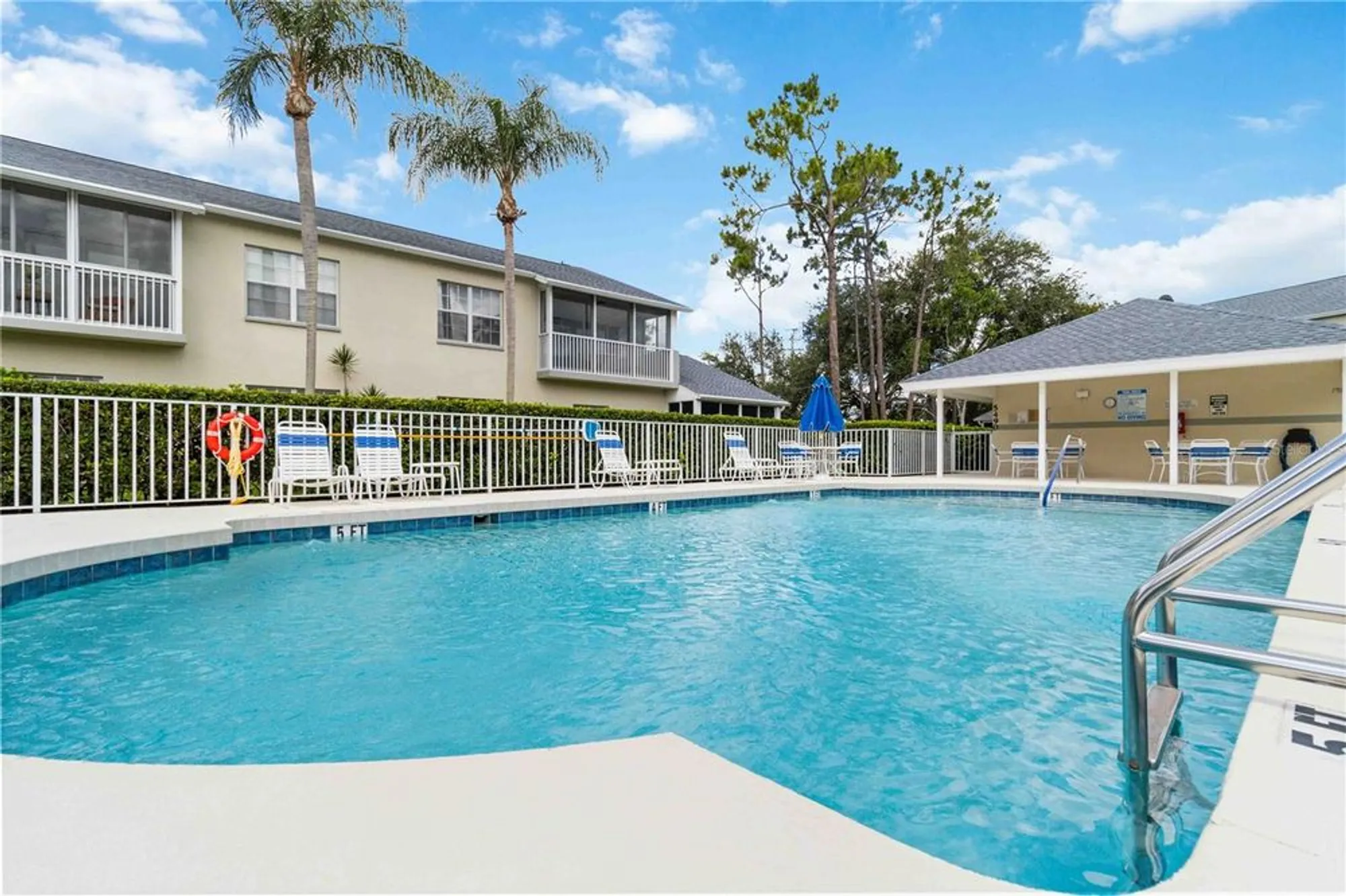 Property Slideshow image 20 of 28 | 6568 fairway gardens dr # 6568, Bradenton, FL, 34203