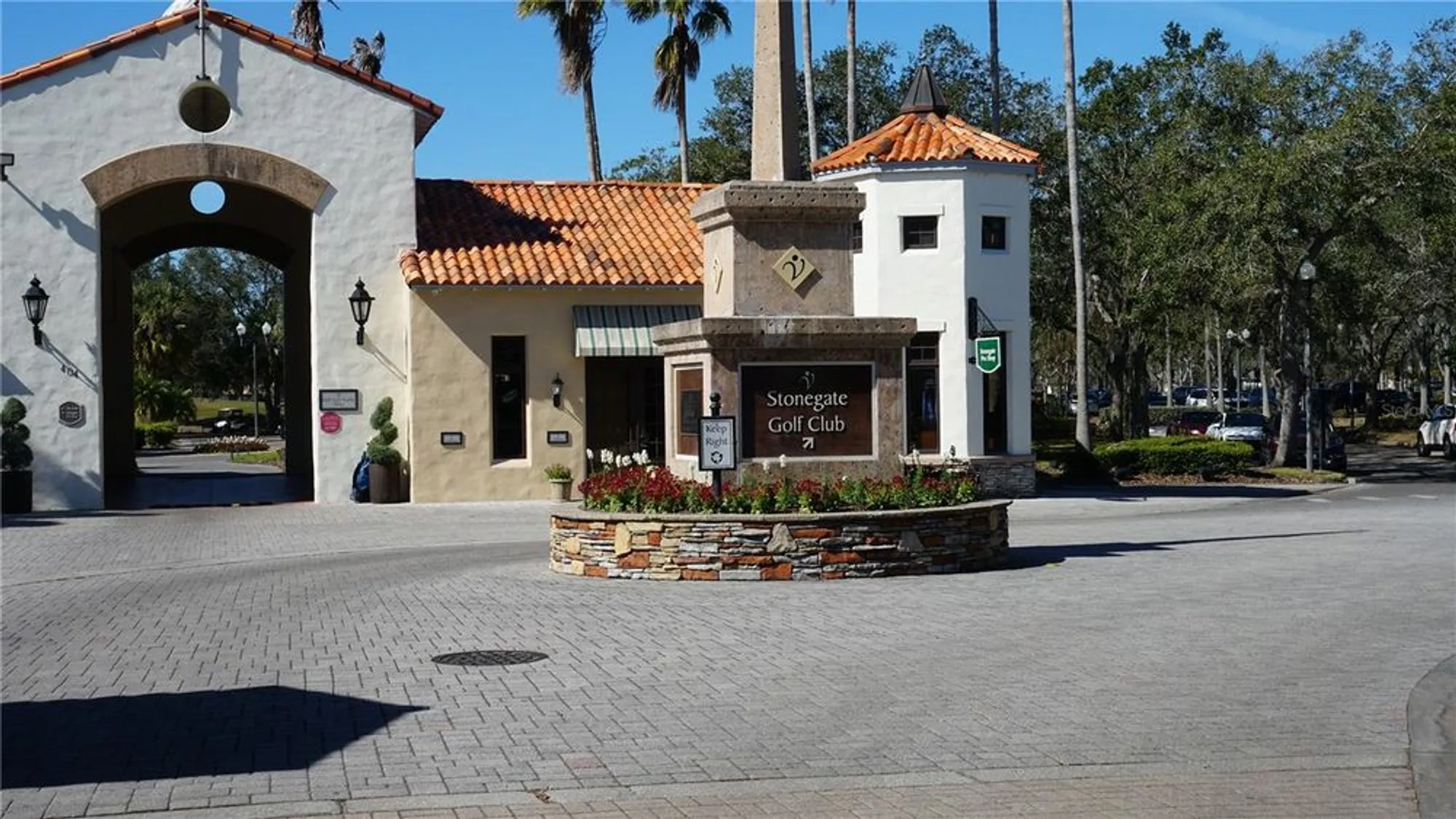 Property Slideshow image 26 of 32 | 156 grand canal dr, Poinciana, FL, 34759