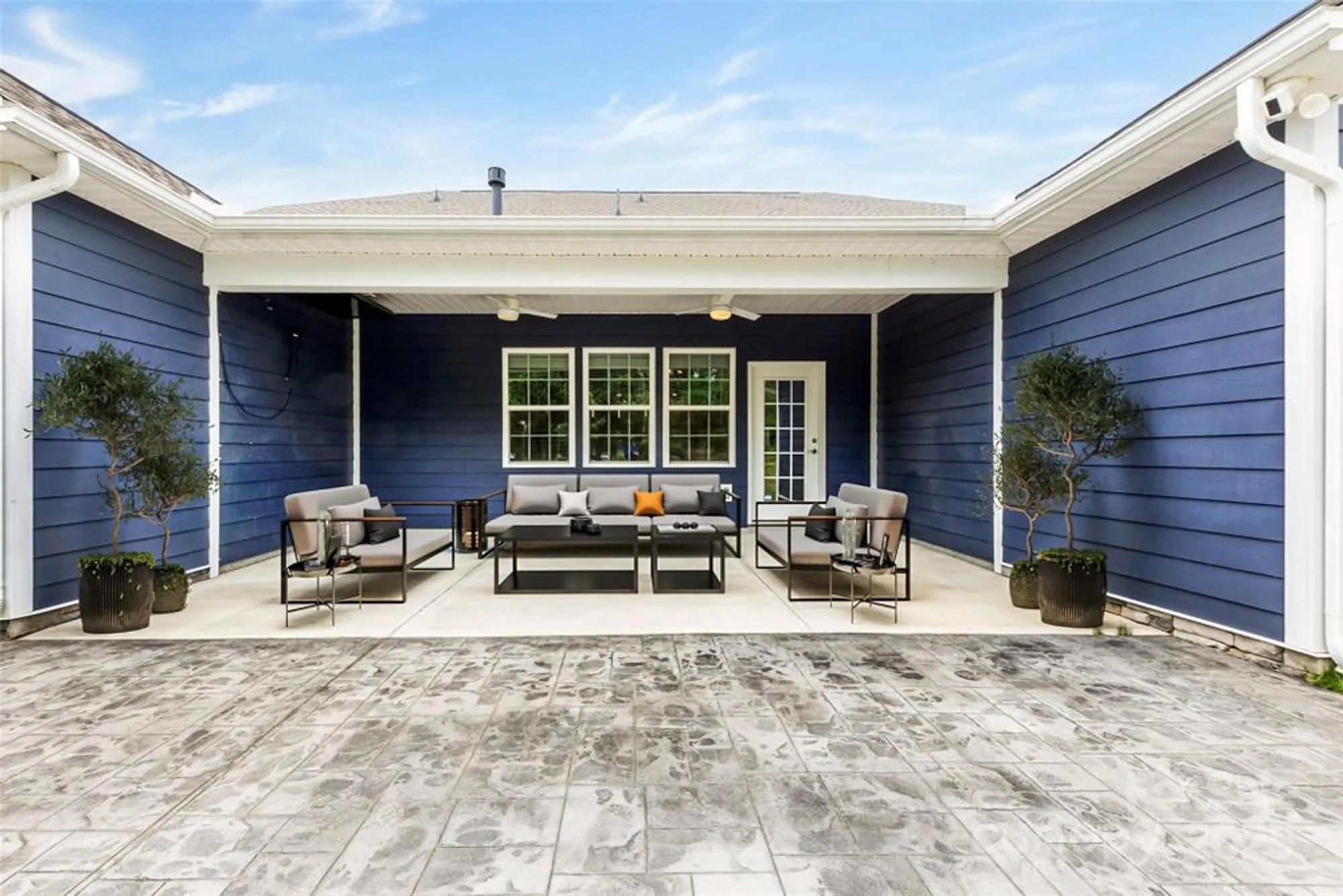 Property Slideshow image 12 of 48 | 1300 dali blvd, Mount Holly, NC, 28120