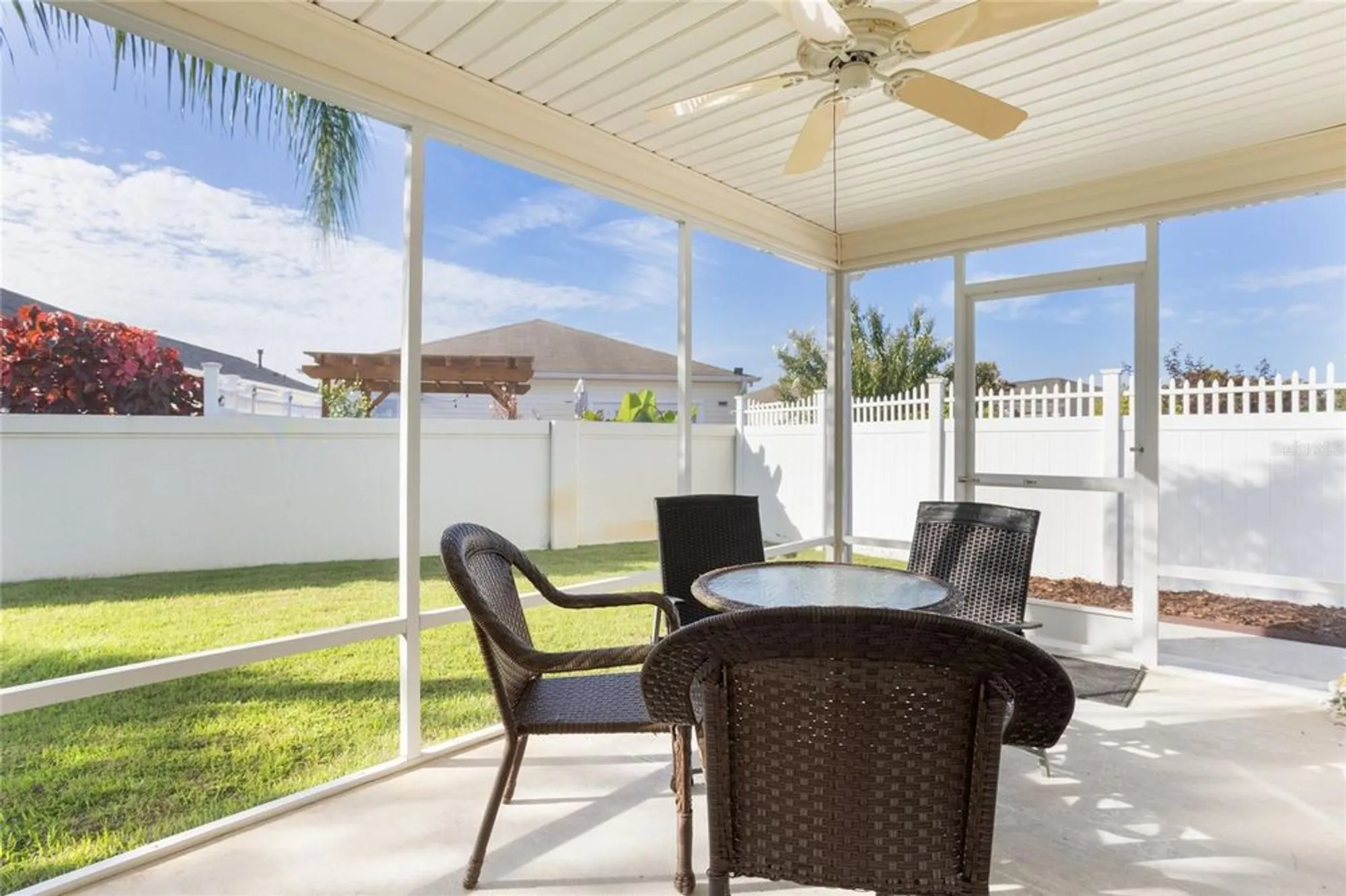 Property Slideshow image 26 of 34 | 594 lacy pl, The Villages, FL, 32162