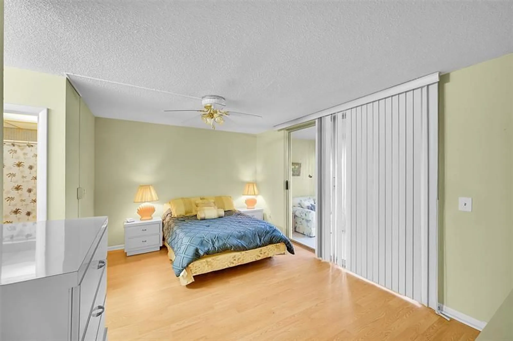 Property Slideshow image 20 of 28 | 6800 royal palm blvd apt 102, Margate, FL, 33063