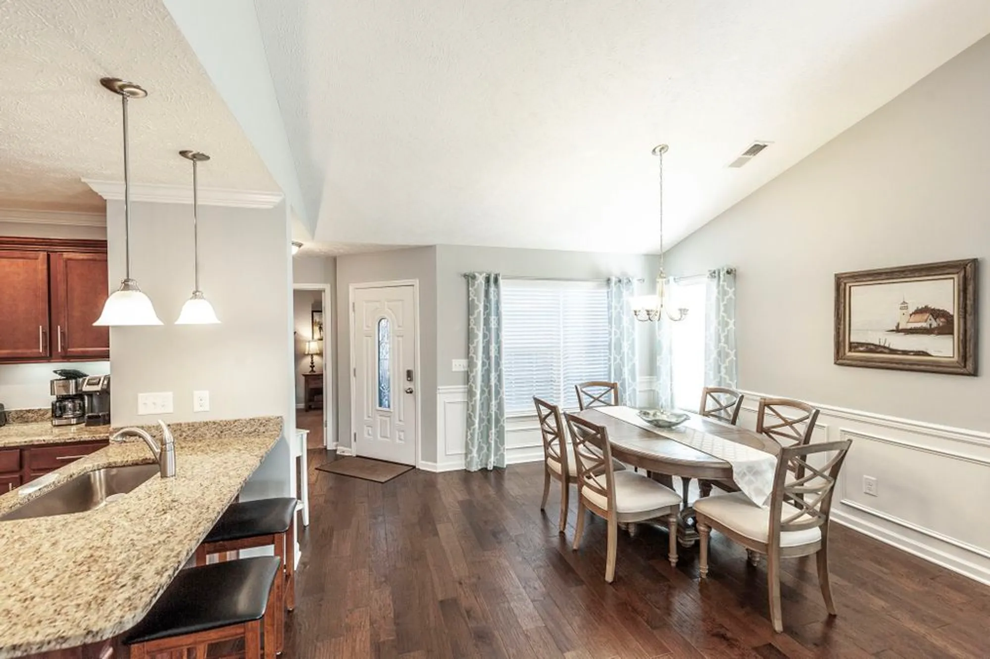 Property Slideshow image 14 of 60 | 395 devon chase hl 3501, Gallatin, TN, 37066