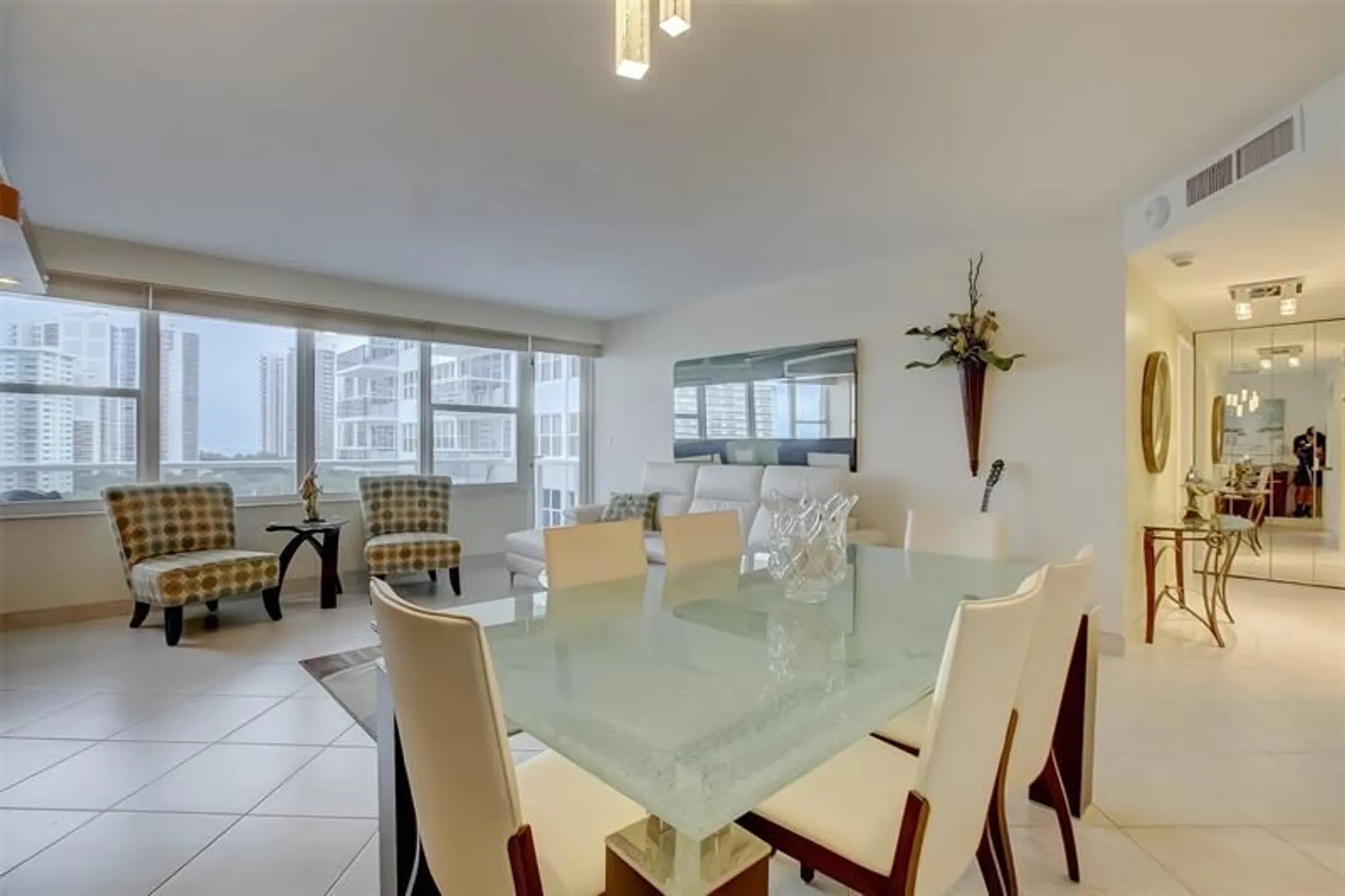Property Slideshow image 9 of 24 | 3300 ne 36th st 1011, Fort Lauderdale, FL, 33308