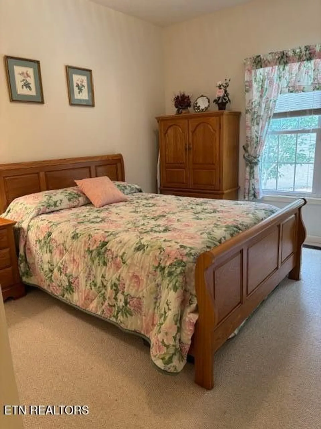 Property Slideshow image 12 of 23 | 141 forest hill dr, Crossville, TN, 38558