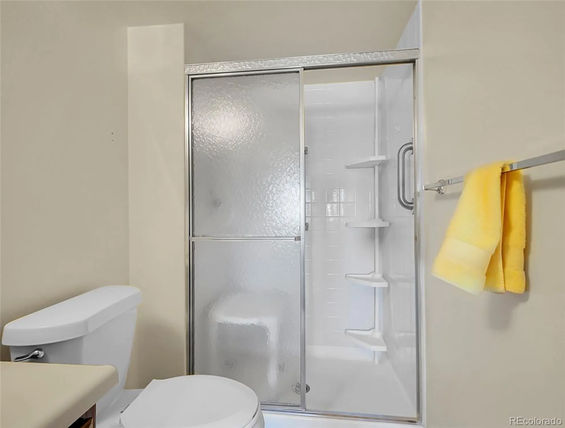 Property Slideshow image 25 of 32 | 13850 e marina dr apt 401, Aurora, CO, 80014