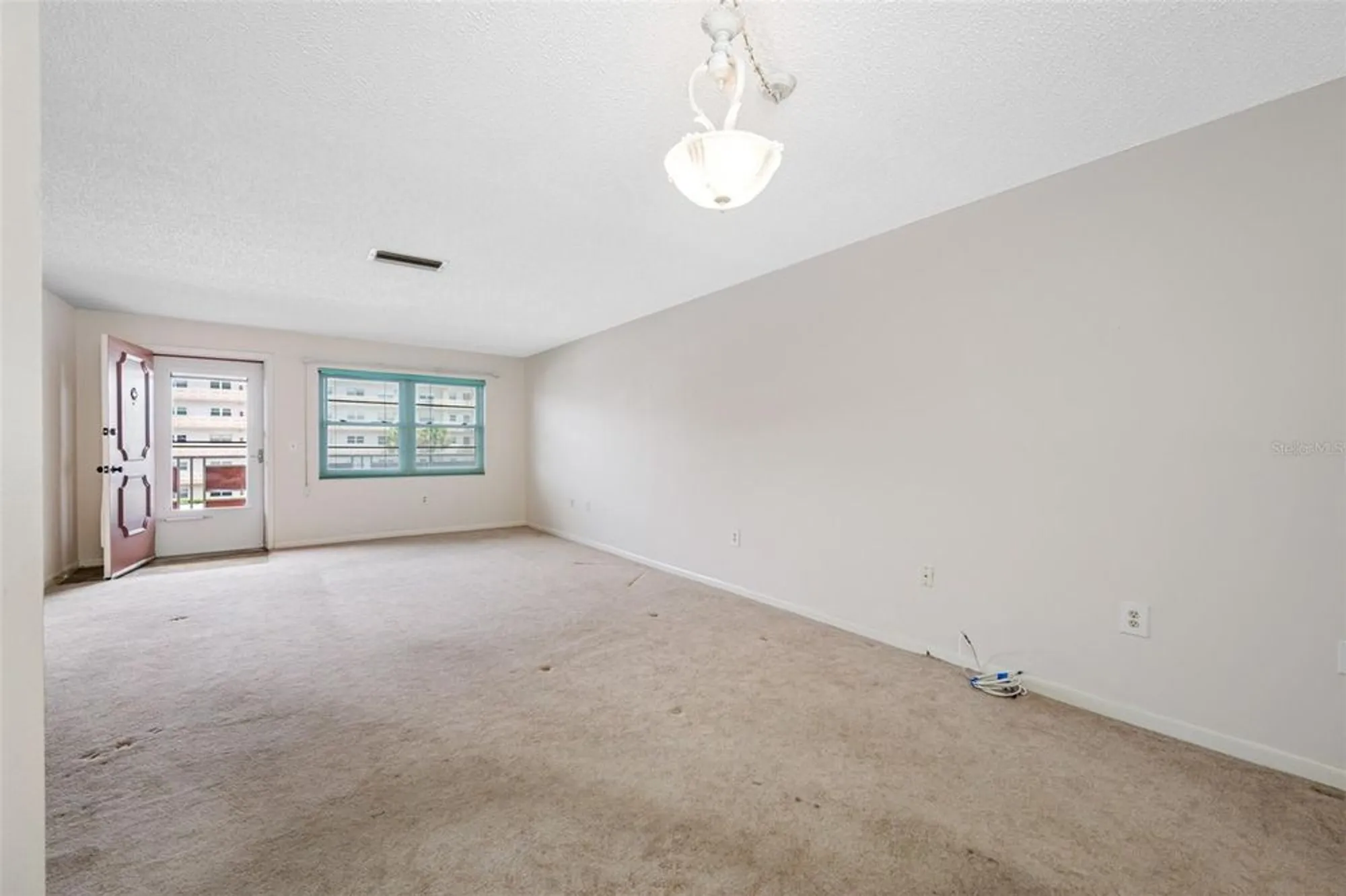 Property Slideshow image 12 of 44 | 5521 80th st n unit 310, St Petersburg, FL, 33709
