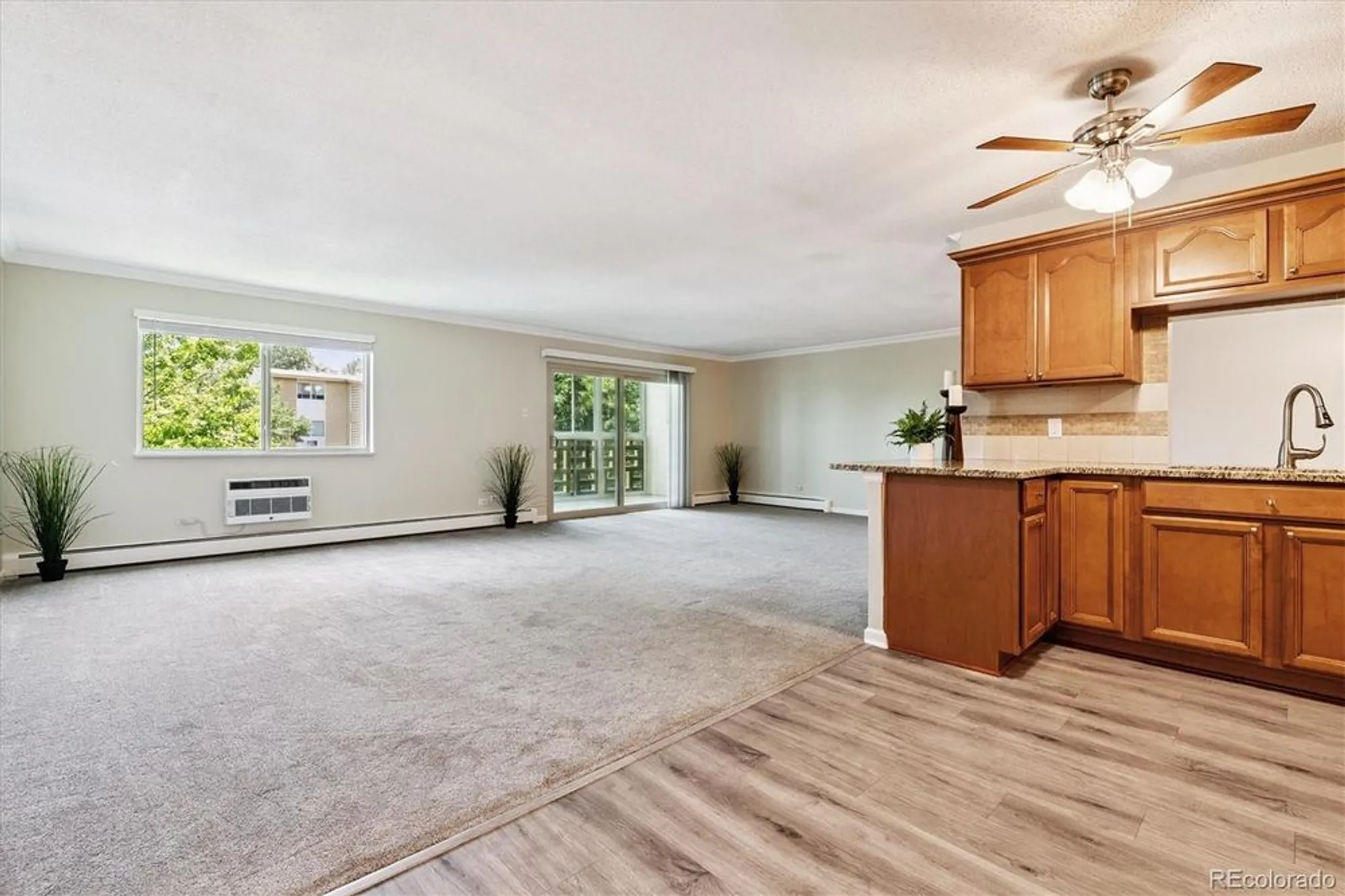 Property Slideshow image 10 of 50 | 605 s alton way apt 9c, Denver, CO, 80247