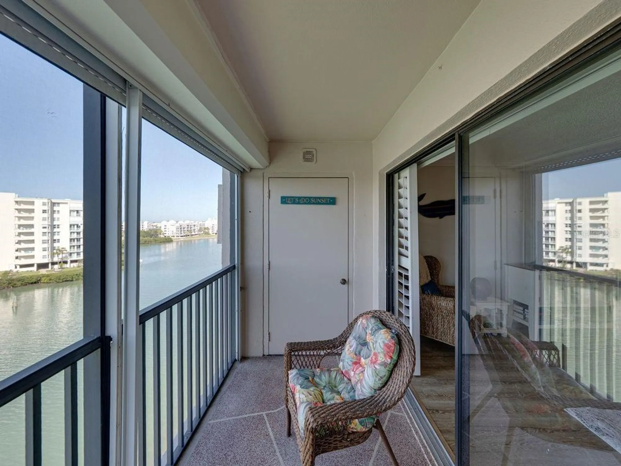 Property Slideshow image 32 of 80 | 7600 sun island dr 703, South Pasadena, FL, 33707