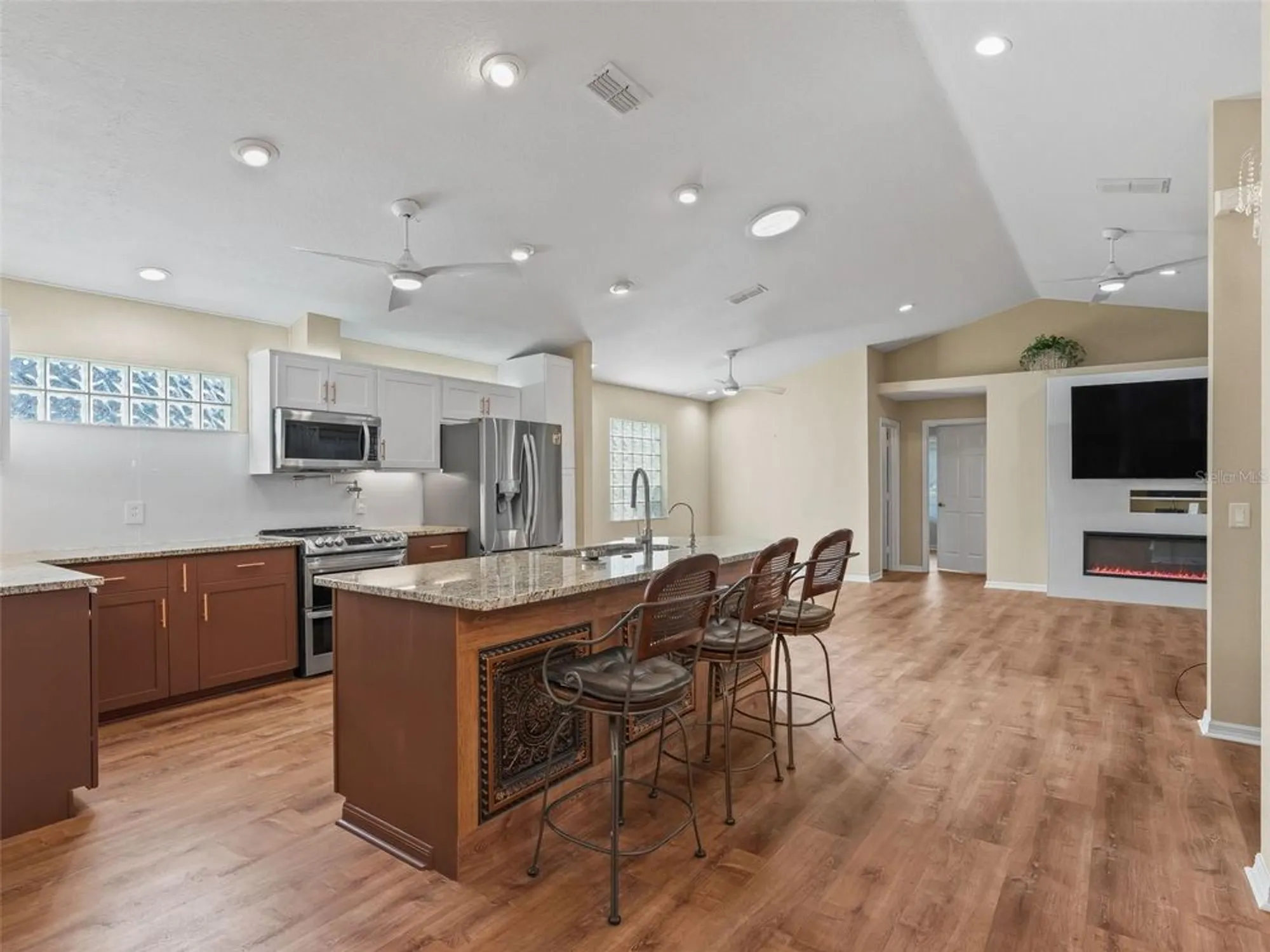 Property Slideshow image 18 of 74 | 11396 se 178th pl, Summerfield, FL, 34491