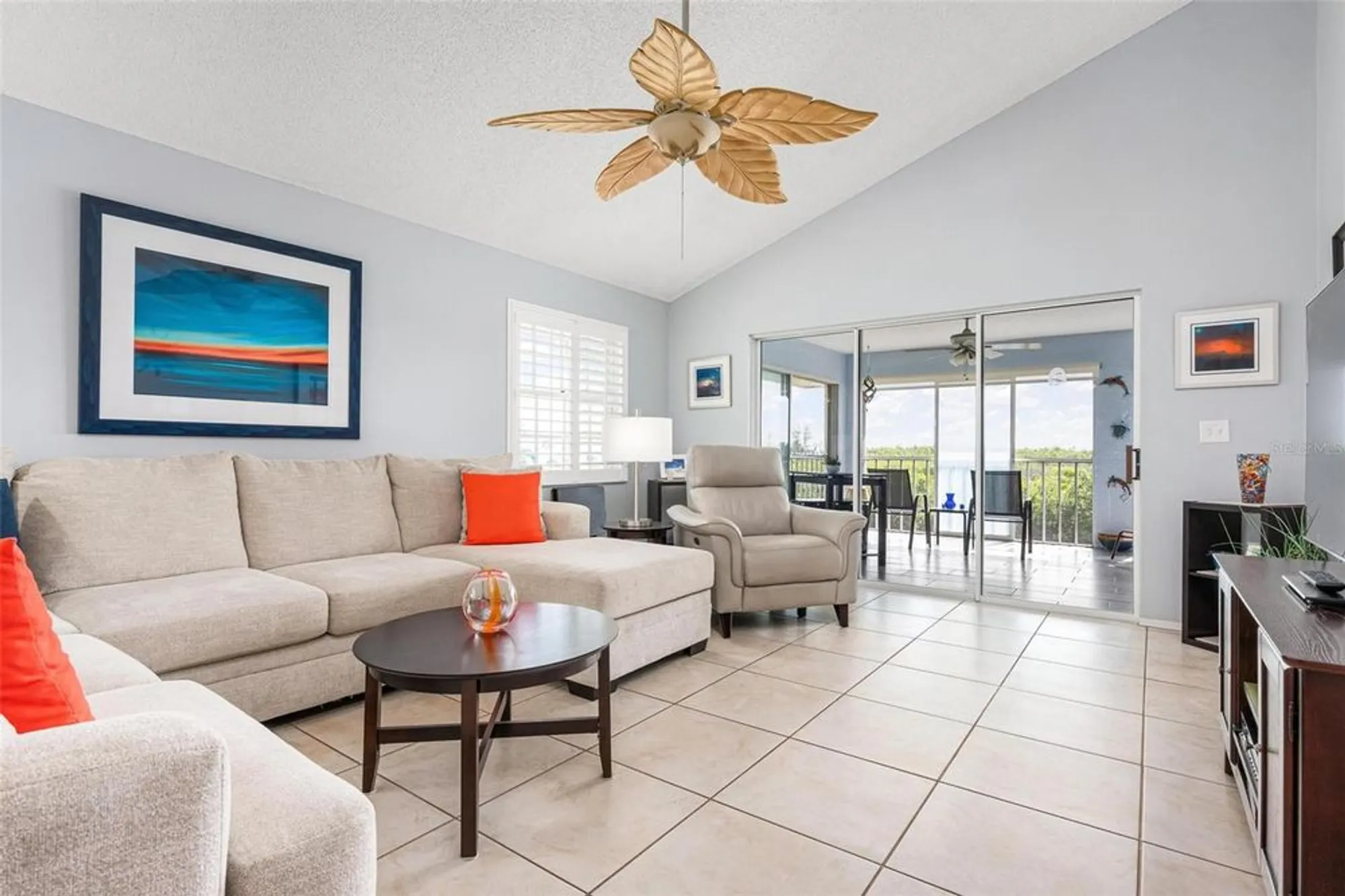 Property Slideshow image 8 of 53 | 1103 edgewater cir # 1103, Bradenton, FL, 34209