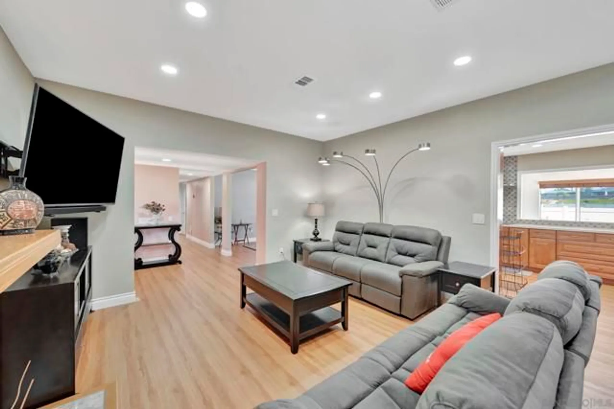 Property Slideshow image 7 of 31 | 12486 lomica dr, San Diego, CA, 92128