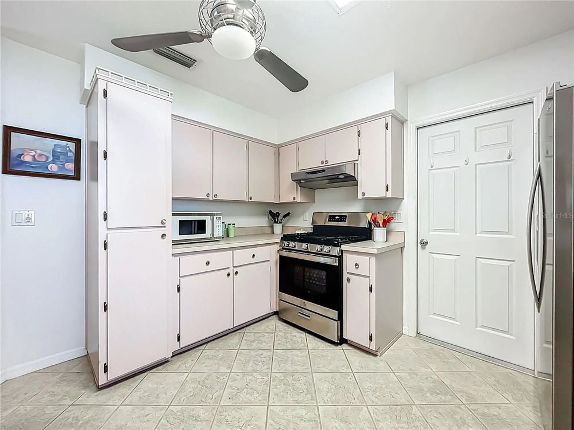 Property Slideshow image 22 of 61 | 26616 racquet cir, Leesburg, FL, 34748