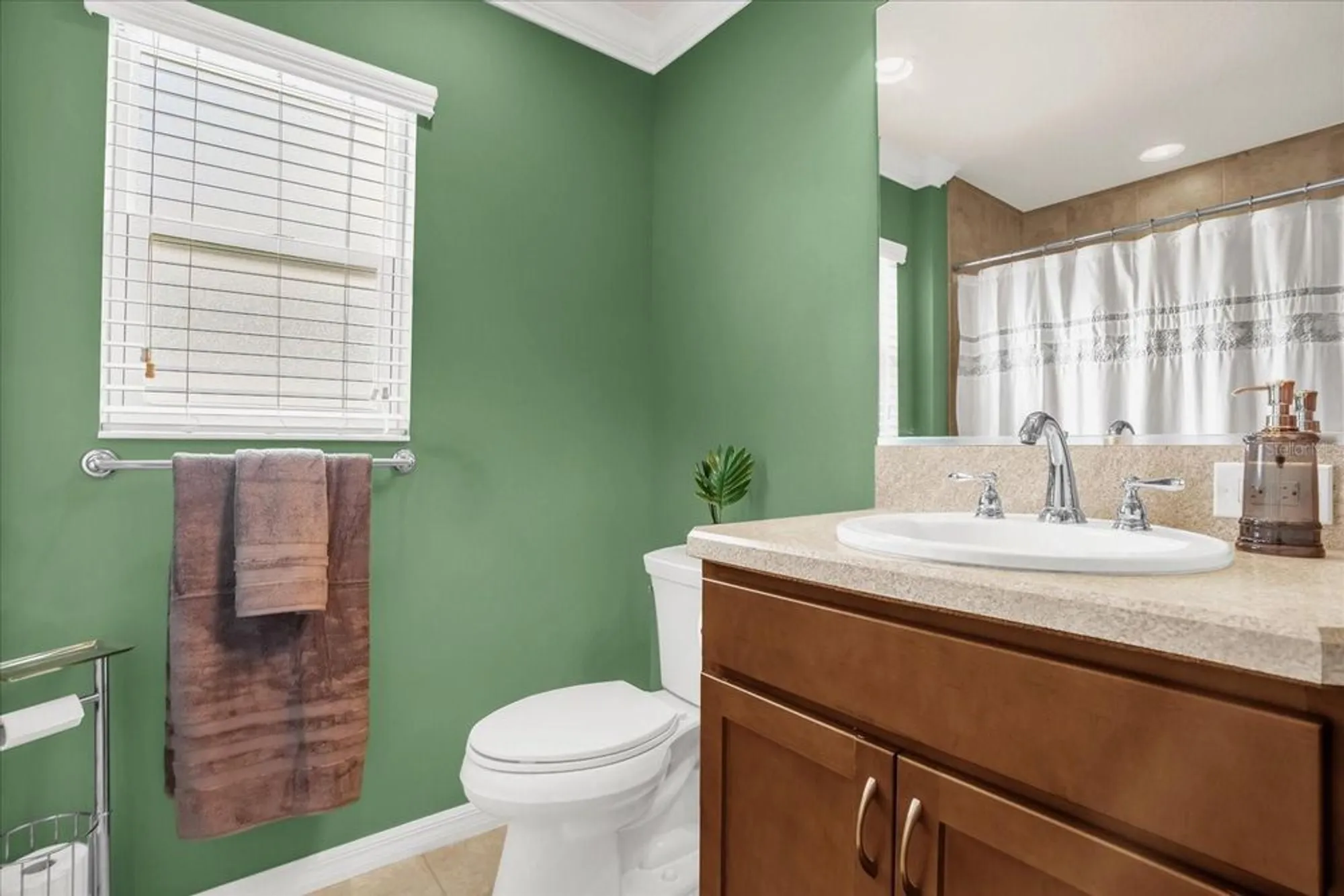 Property Slideshow image 21 of 31 | 3283 delk dr, The Villages, FL, 32163