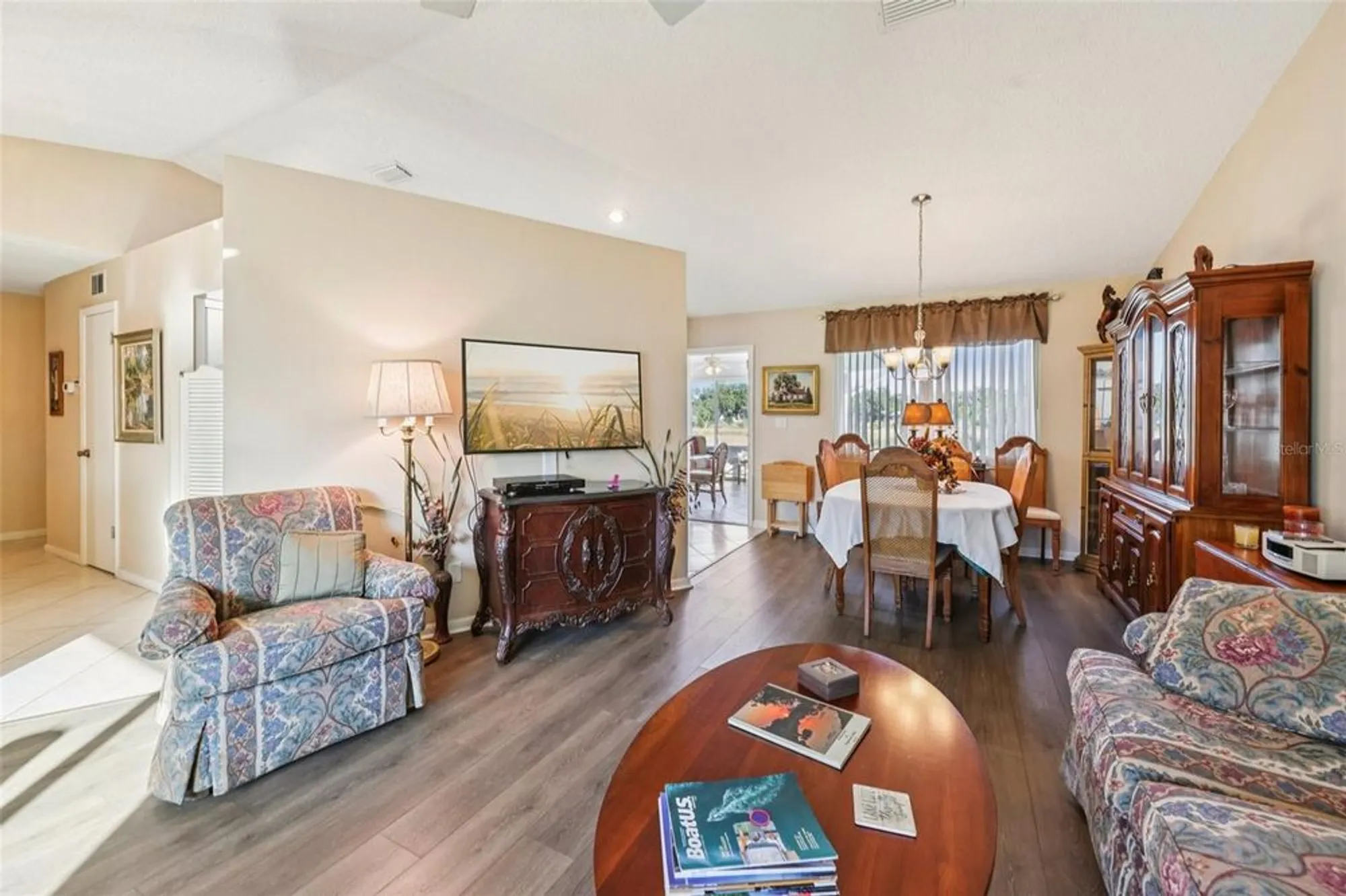 Property Slideshow image 5 of 27 | 26209 newcombe cir, Leesburg, FL, 34748
