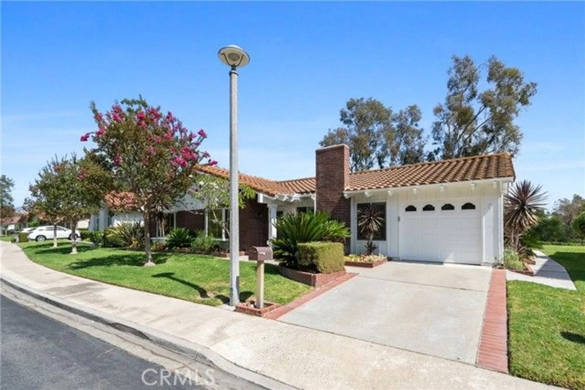 Property Slideshow image 5 of 55 | 28162 via cernuda, Mission Viejo, CA, 92692