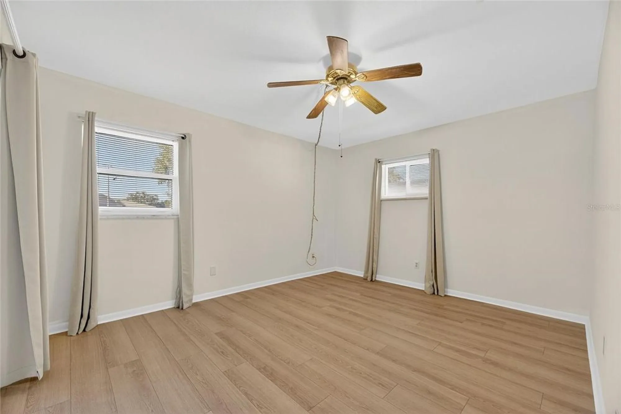 Property Slideshow image 14 of 37 | 1238 fordham dr, Sun City Center, FL, 33573