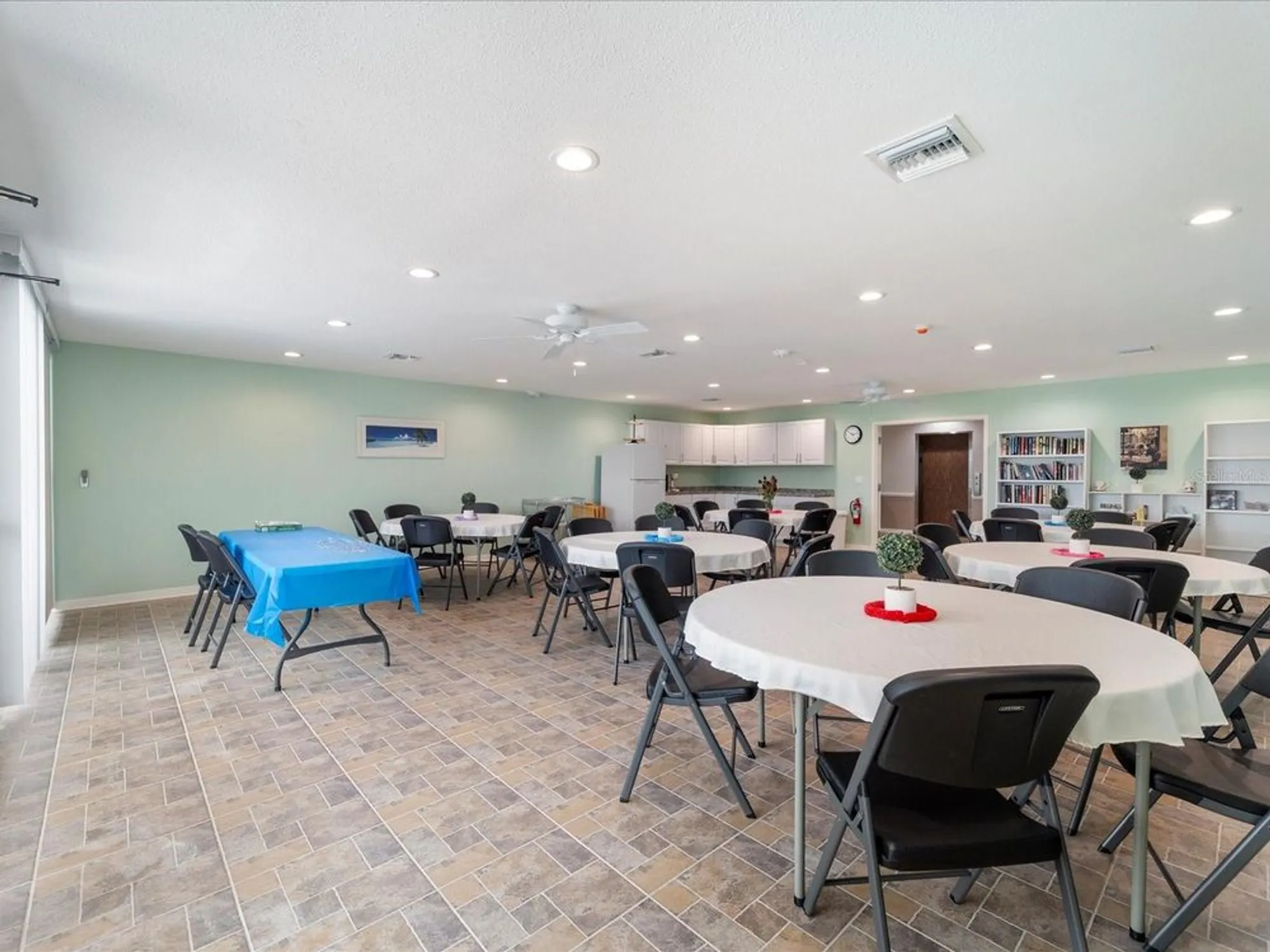 Property Slideshow image 39 of 41 | 2290 aaron st apt 312, Port Charlotte, FL, 33952