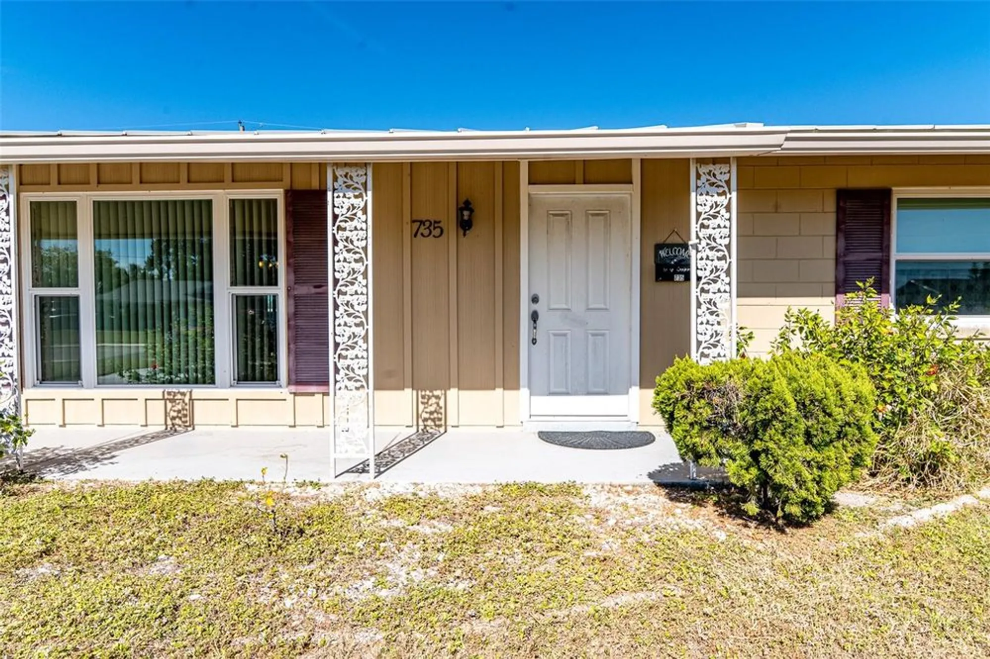 Property Slideshow image 6 of 53 | 735 torrey pines ave, Sun City Center, FL, 33573