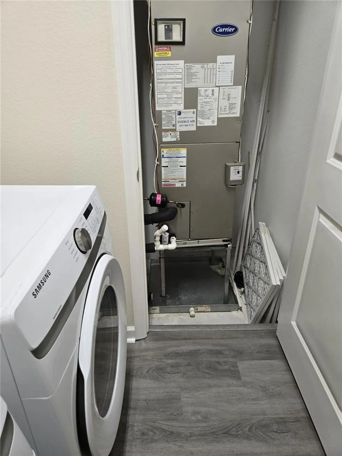 Property Slideshow image 6 of 45 | 422 lime ave, Daytona Beach, FL, 32124