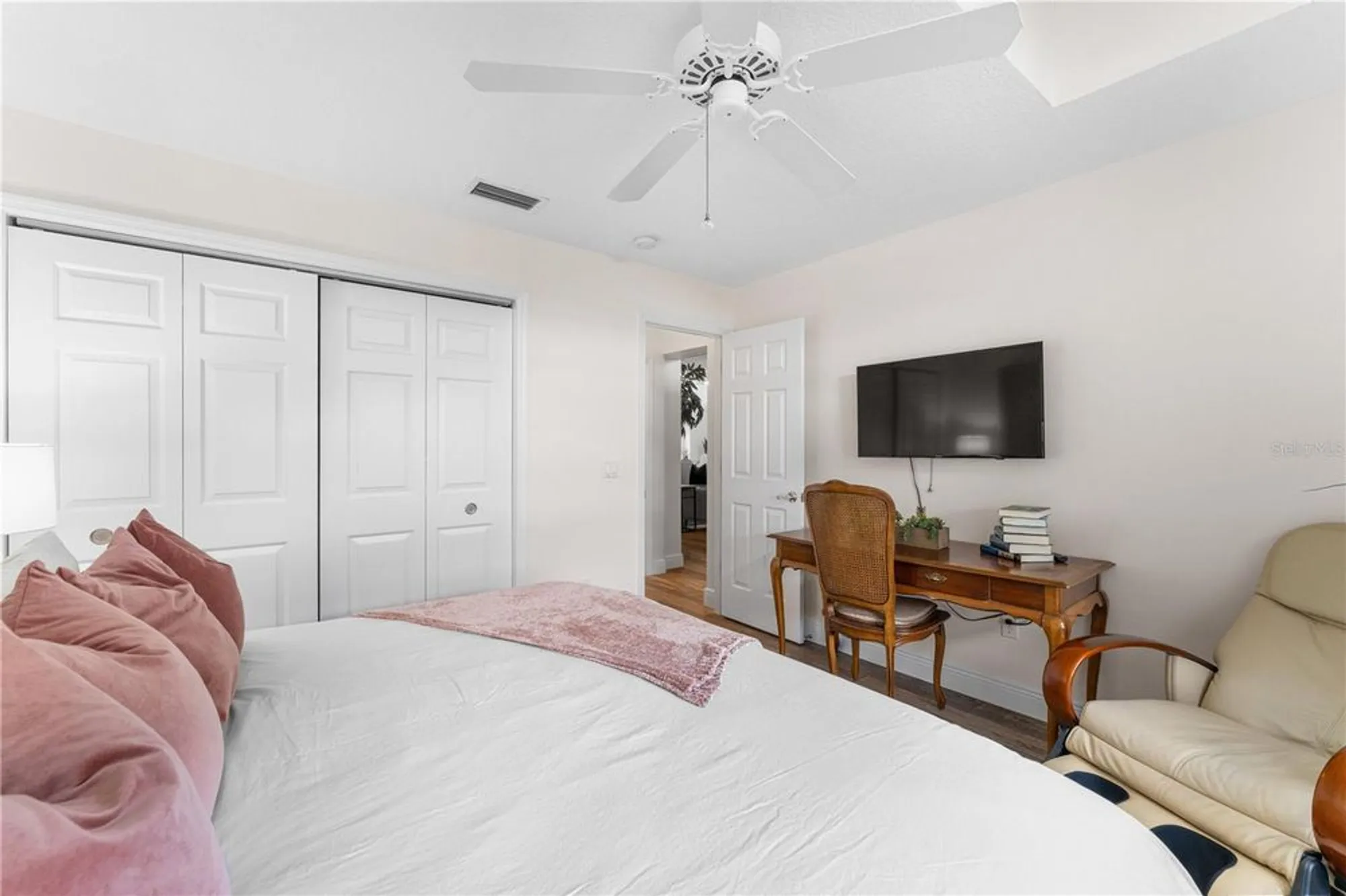 Property Slideshow image 22 of 36 | 1302 lopez ln, The Villages, FL, 32159