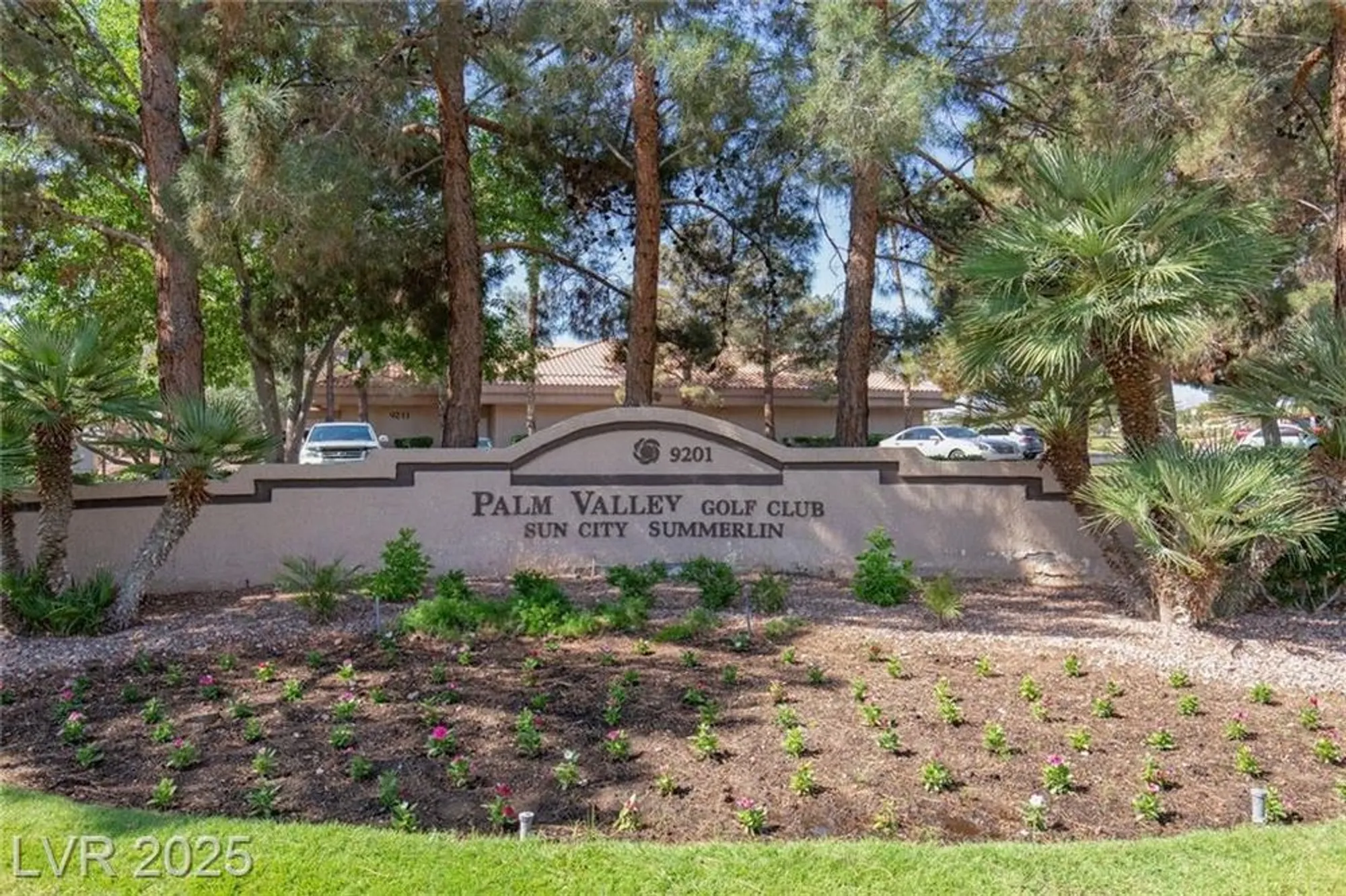 Property Slideshow image 33 of 40 | 2837 billy casper dr, Las Vegas, NV, 89134