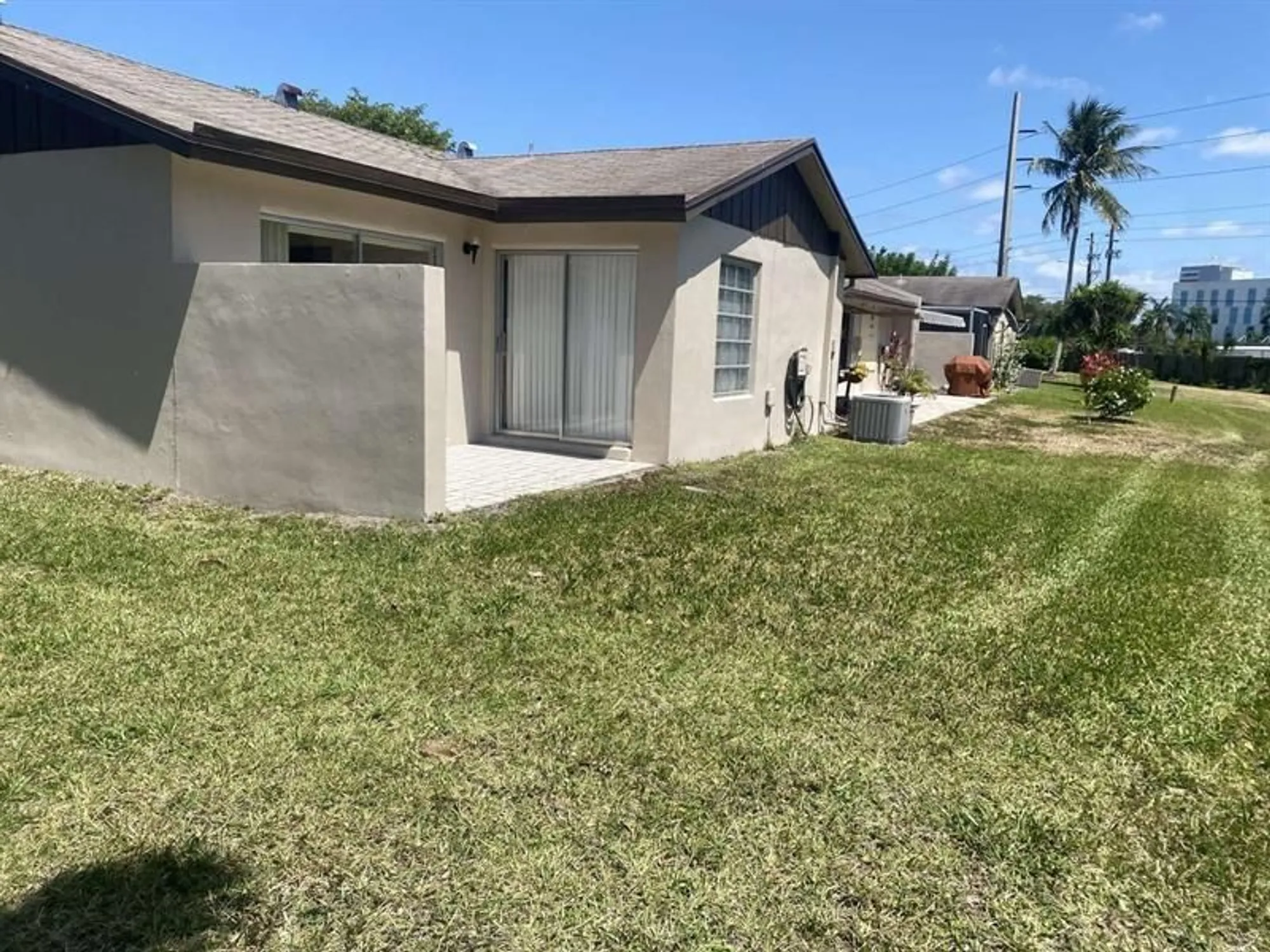 Property Slideshow image 31 of 32 | 5404 viburnum cir, Delray Beach, FL, 33484