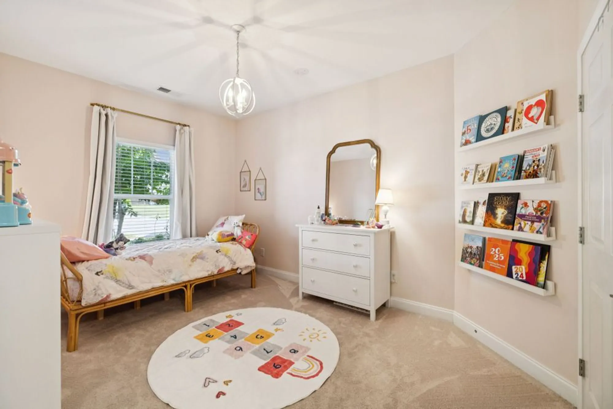 Property Slideshow image 23 of 38 | 1022 waterstone dr, Lebanon, TN, 37090