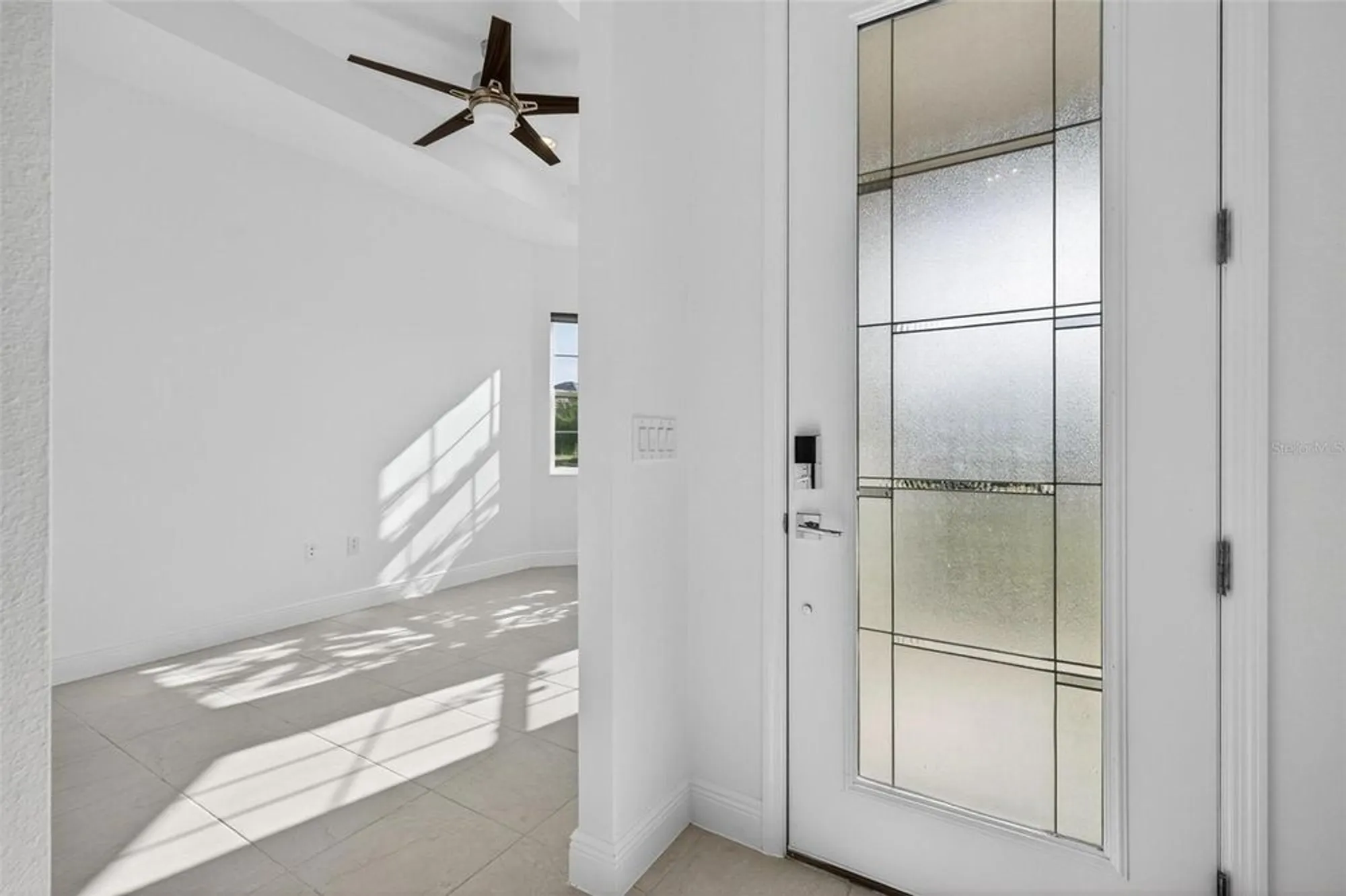 Property Slideshow image 12 of 95 | 8677 bridgeport bay cir, Mount Dora, FL, 32757