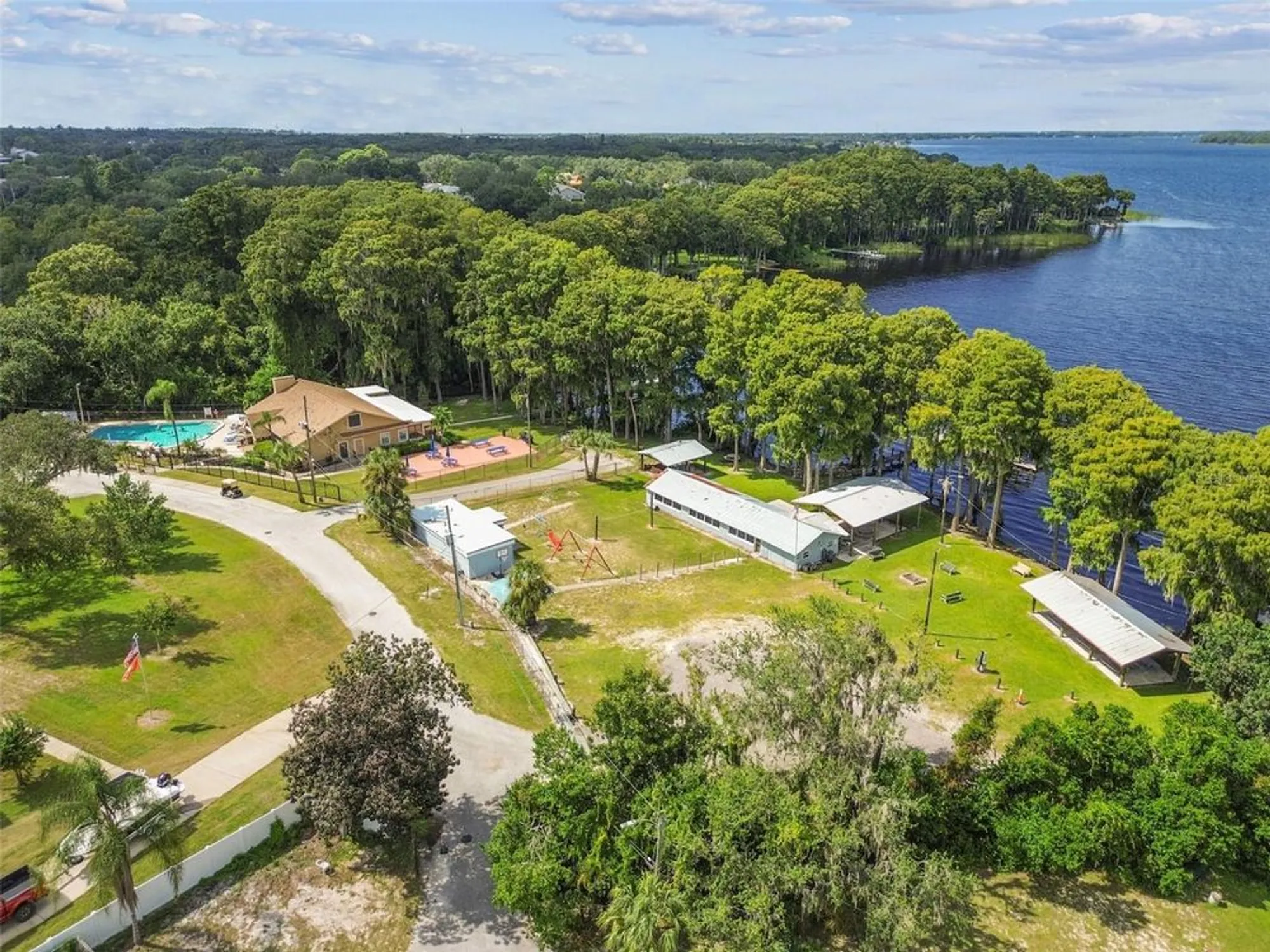 Property Slideshow image 84 of 99 | 2834 thistle ct, Palm Harbor, FL, 34684