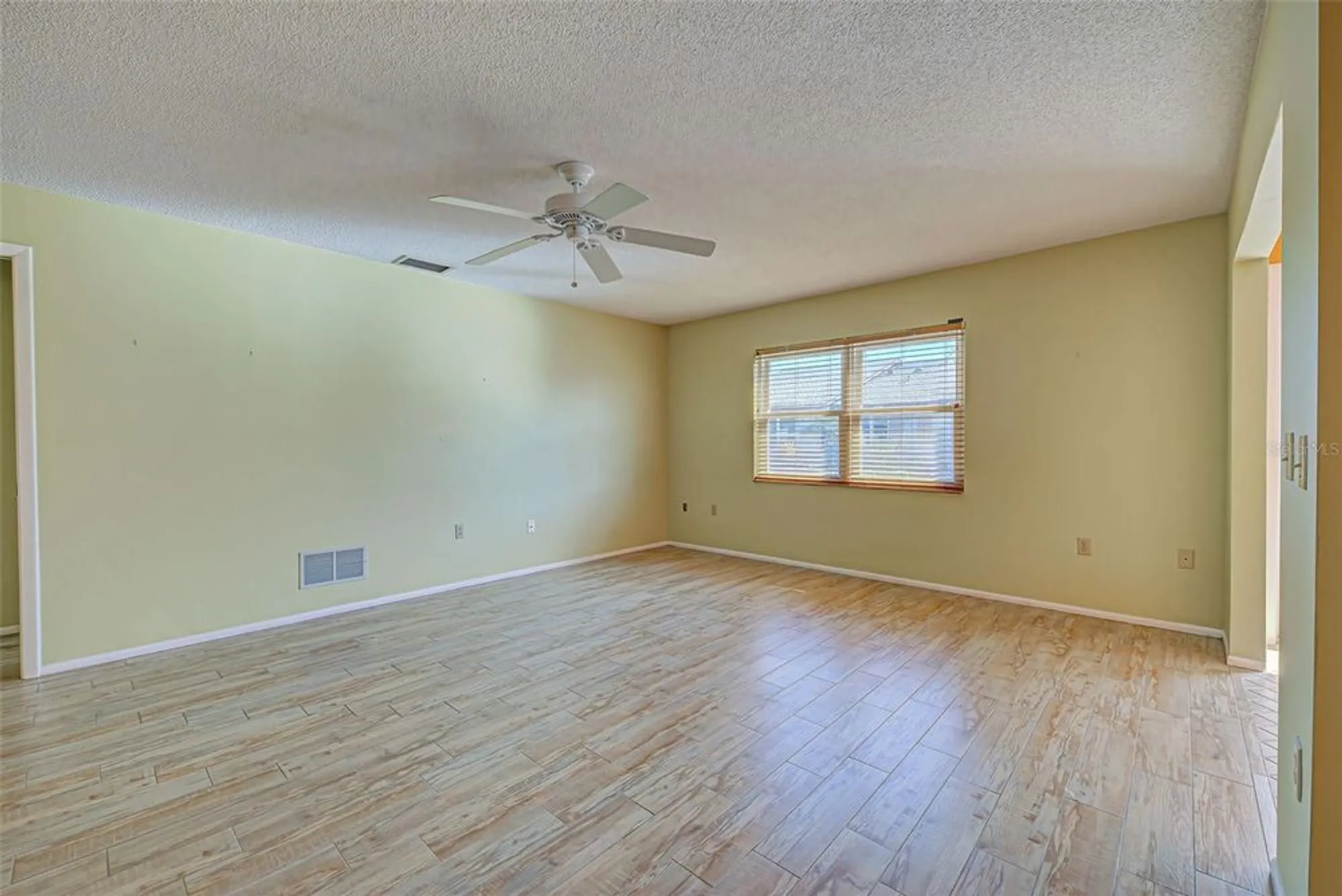 Property Slideshow image 12 of 57 | 612 deerwood ave # 169, Englewood, FL, 34223
