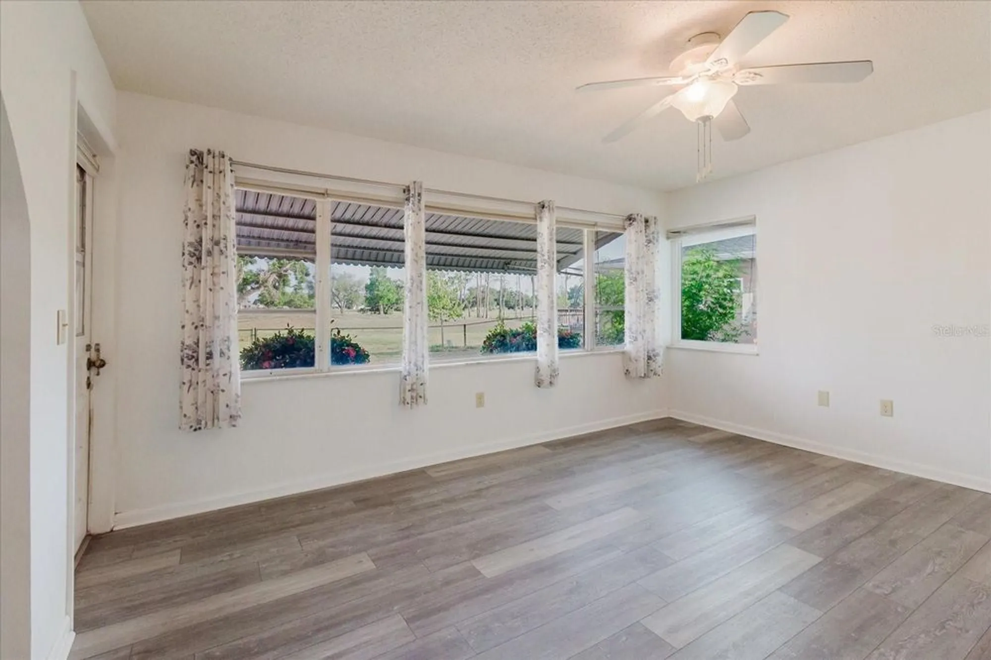 Property Slideshow image 8 of 60 | 646 allegheny dr, Sun City Center, FL, 33573