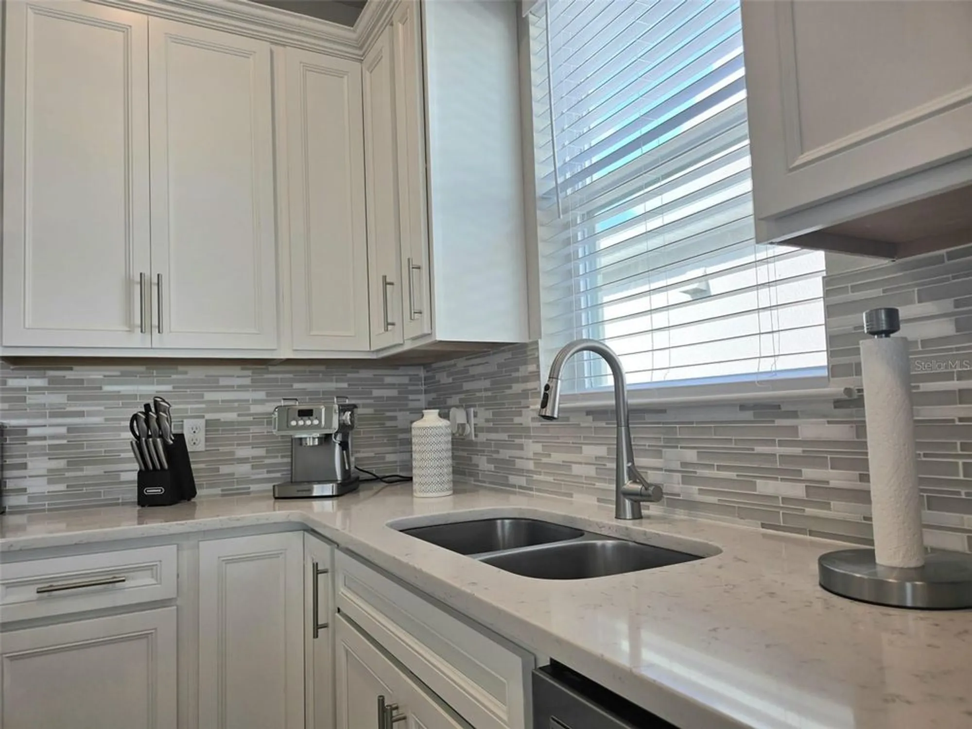 Property Slideshow image 15 of 42 | 1973 spring shower cir, Kissimmee, FL, 34744