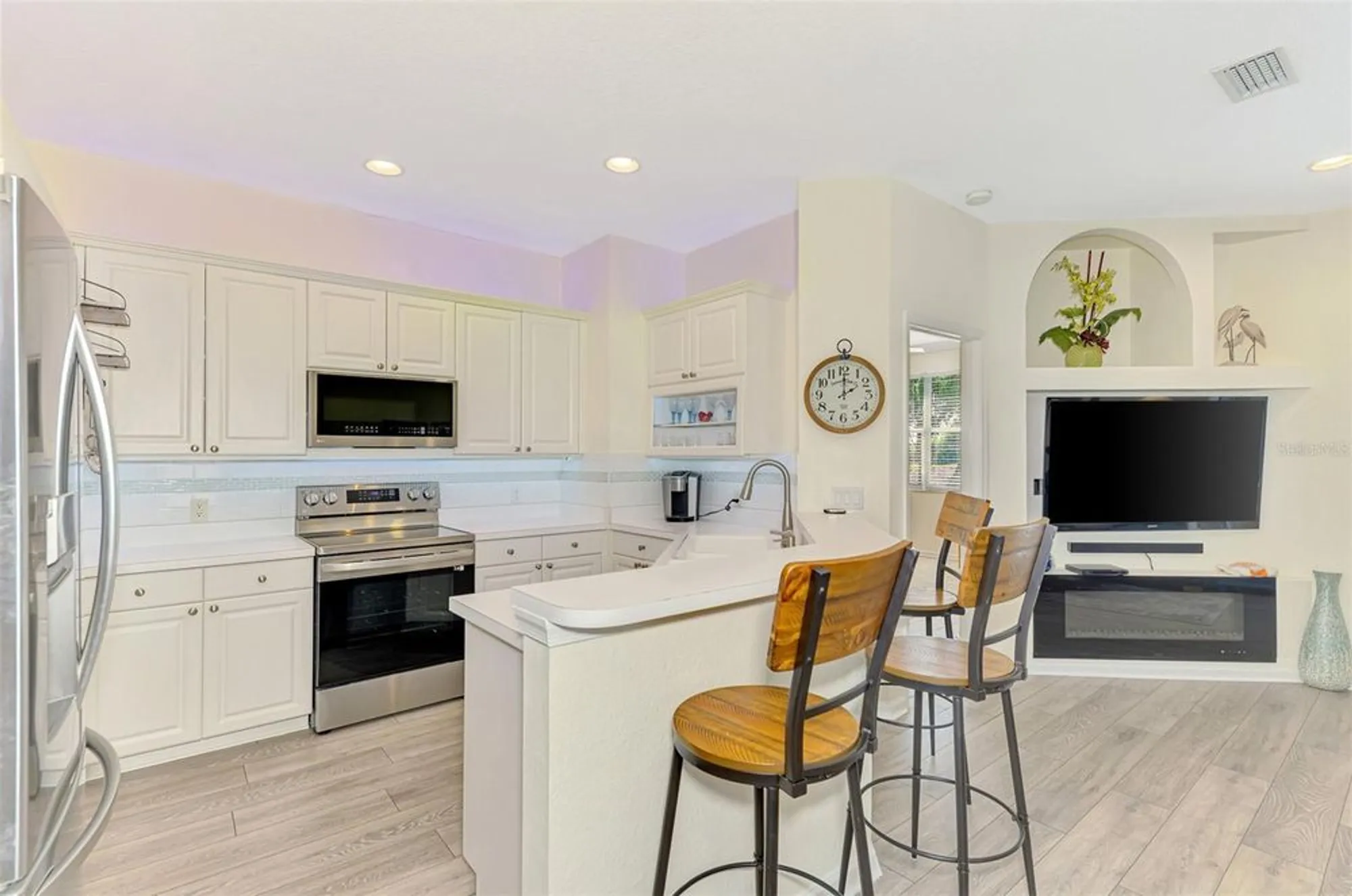 Property Slideshow image 21 of 80 | 3375 osprey ln, Port Charlotte, FL, 33953