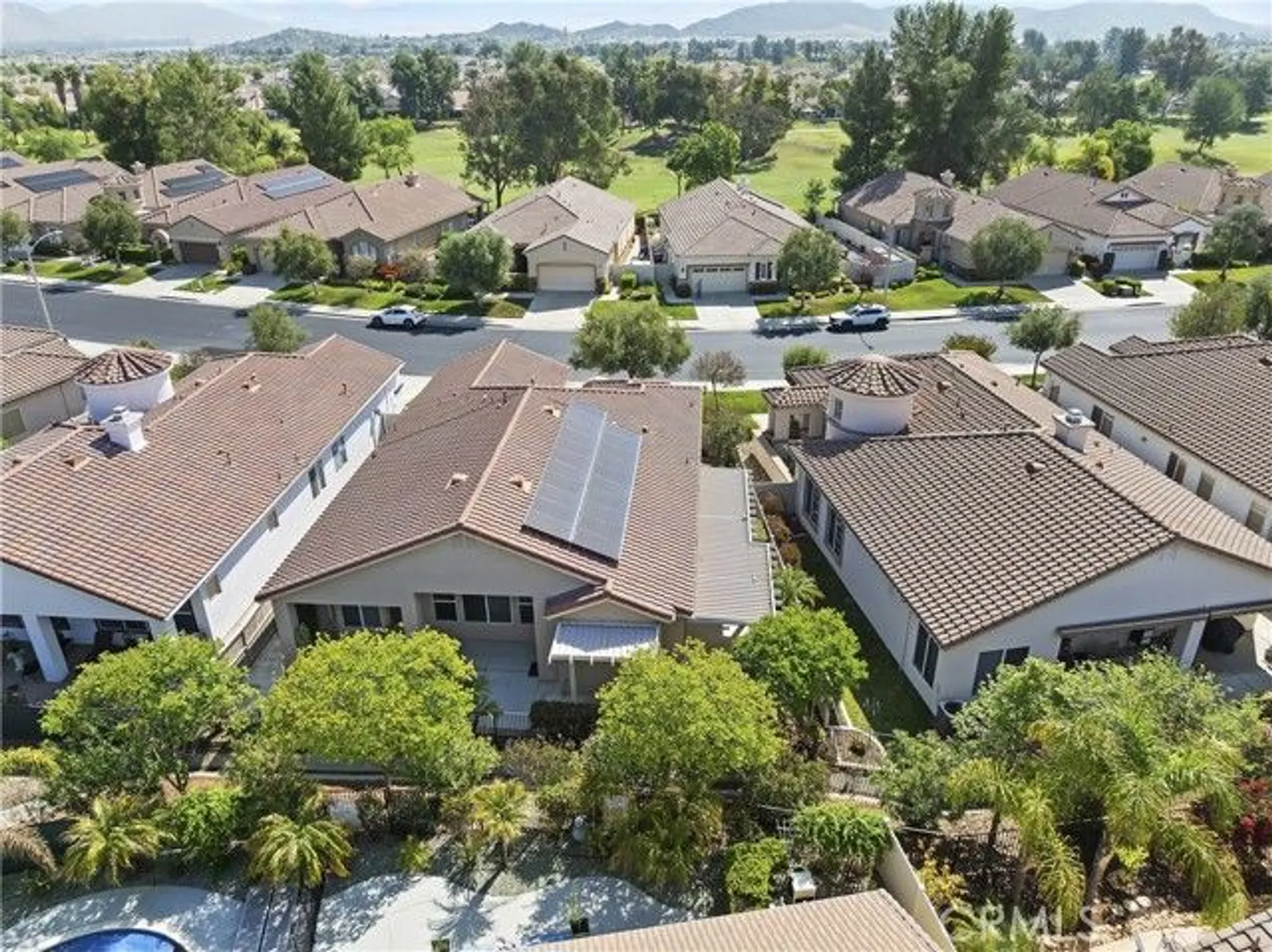 Property Slideshow image 24 of 43 | 29427 winding brook dr, Menifee, CA, 92584