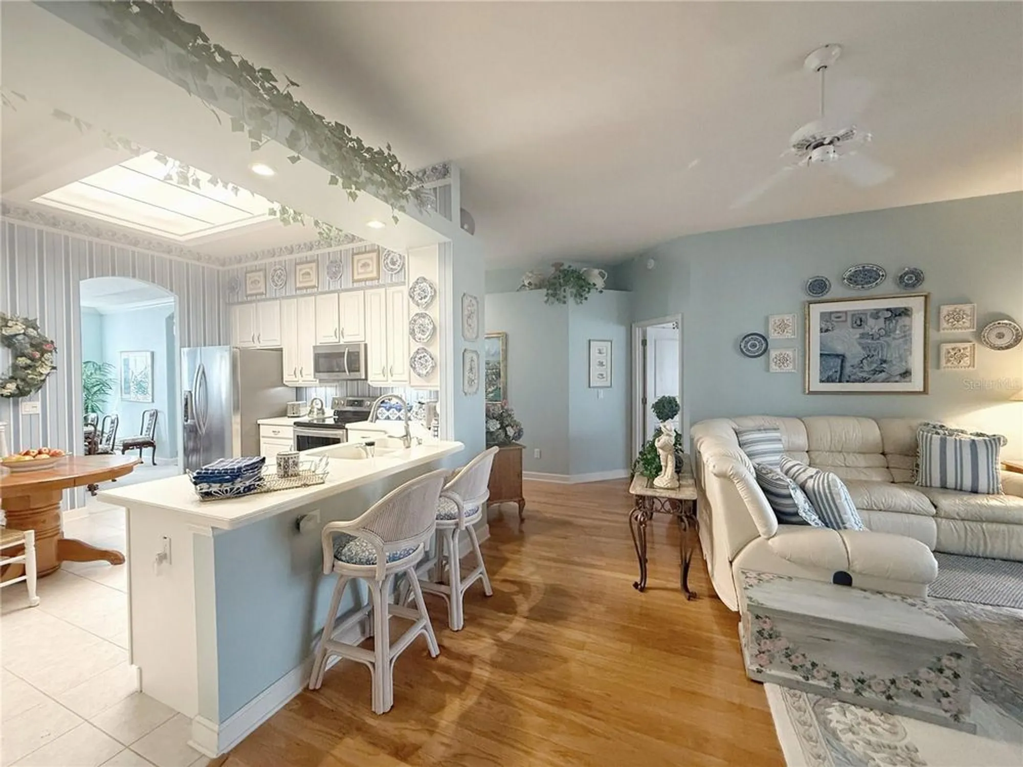 Property Slideshow image 3 of 54 | 2134 saint ives ct, Clermont, FL, 34711