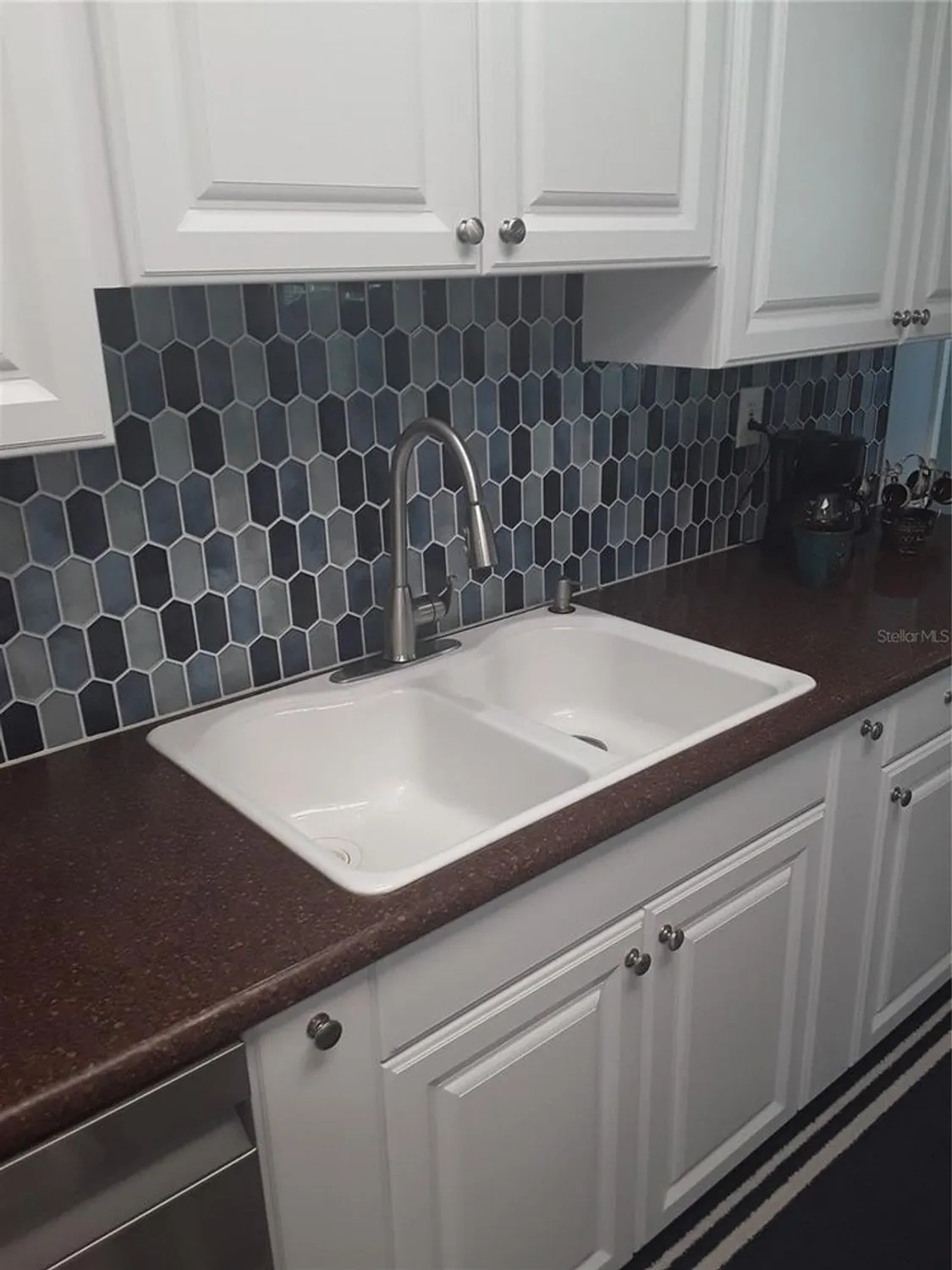 Property Slideshow image 26 of 48 | 702 cypress pl, Sun City Center, FL, 33573